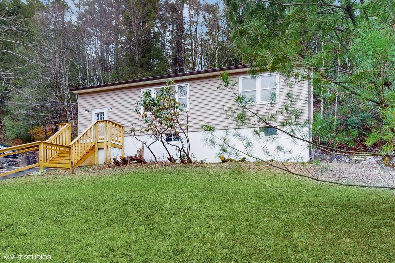 #4 photo, 736 State Route 55, Napanoch , NY 12458