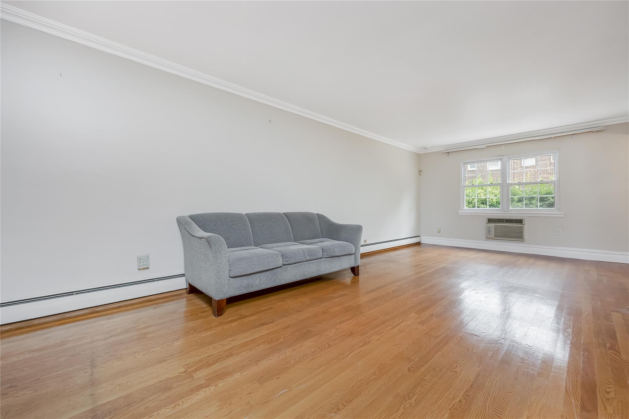 #5 photo, 89-04 Doran Avenue, 皇后區 瑞吉屋 Ridgewood , NY 11385