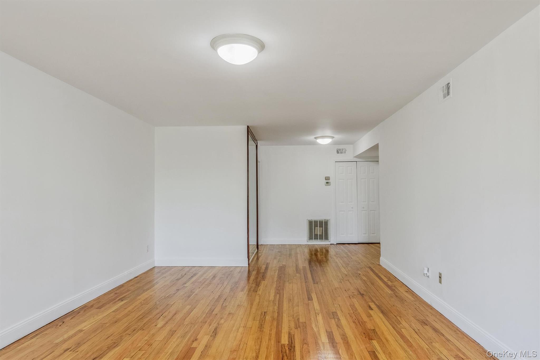 #10 photo, 523 Colony Drive, Hartsdale , NY 10530