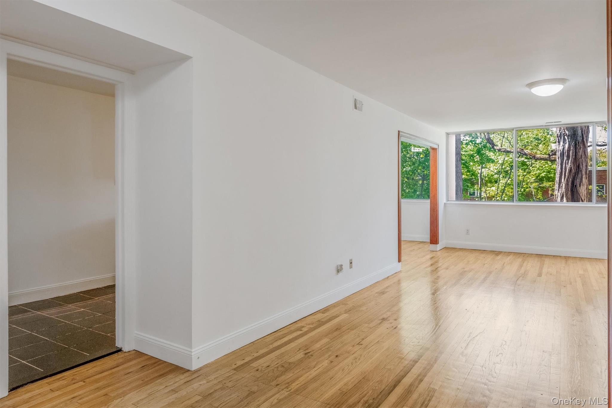 #9 photo, 523 Colony Drive, Hartsdale , NY 10530