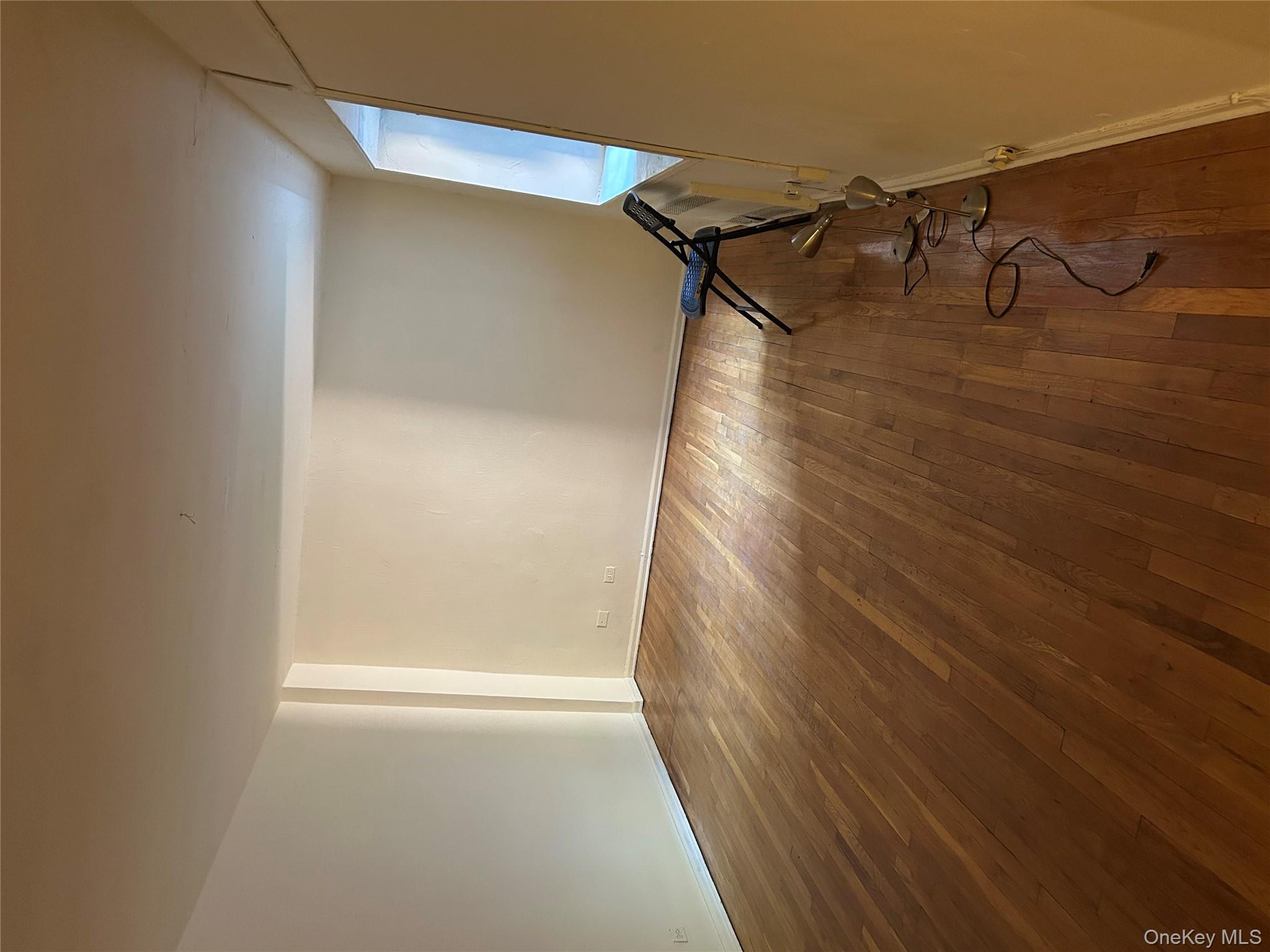 #4 photo, 83-75 118th Street, クイーンズ区 Kew Gardens , NY 11415