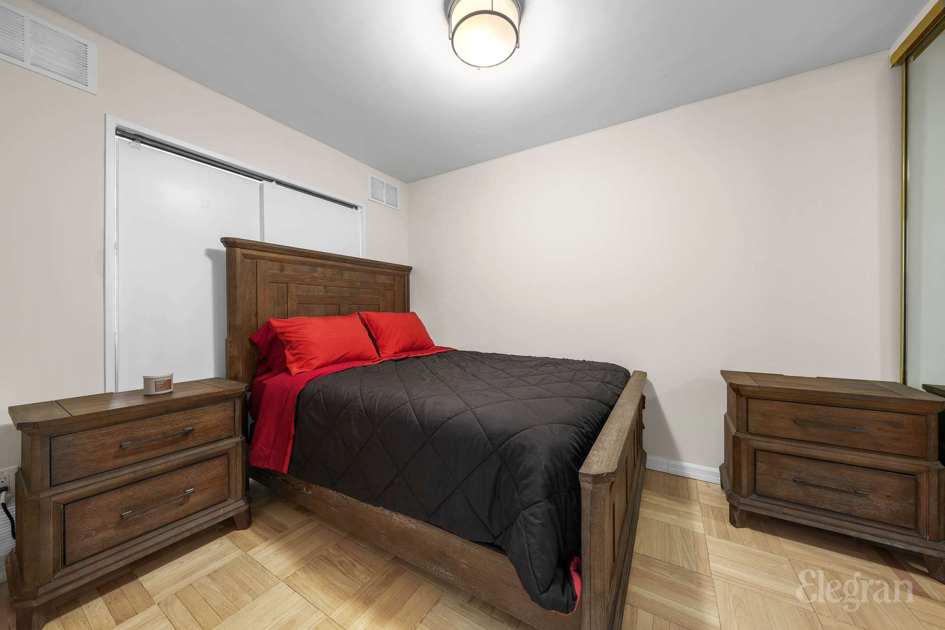 #15 photo, 330 E 38th Street, マンハッタン Murray Hill , NY 10016