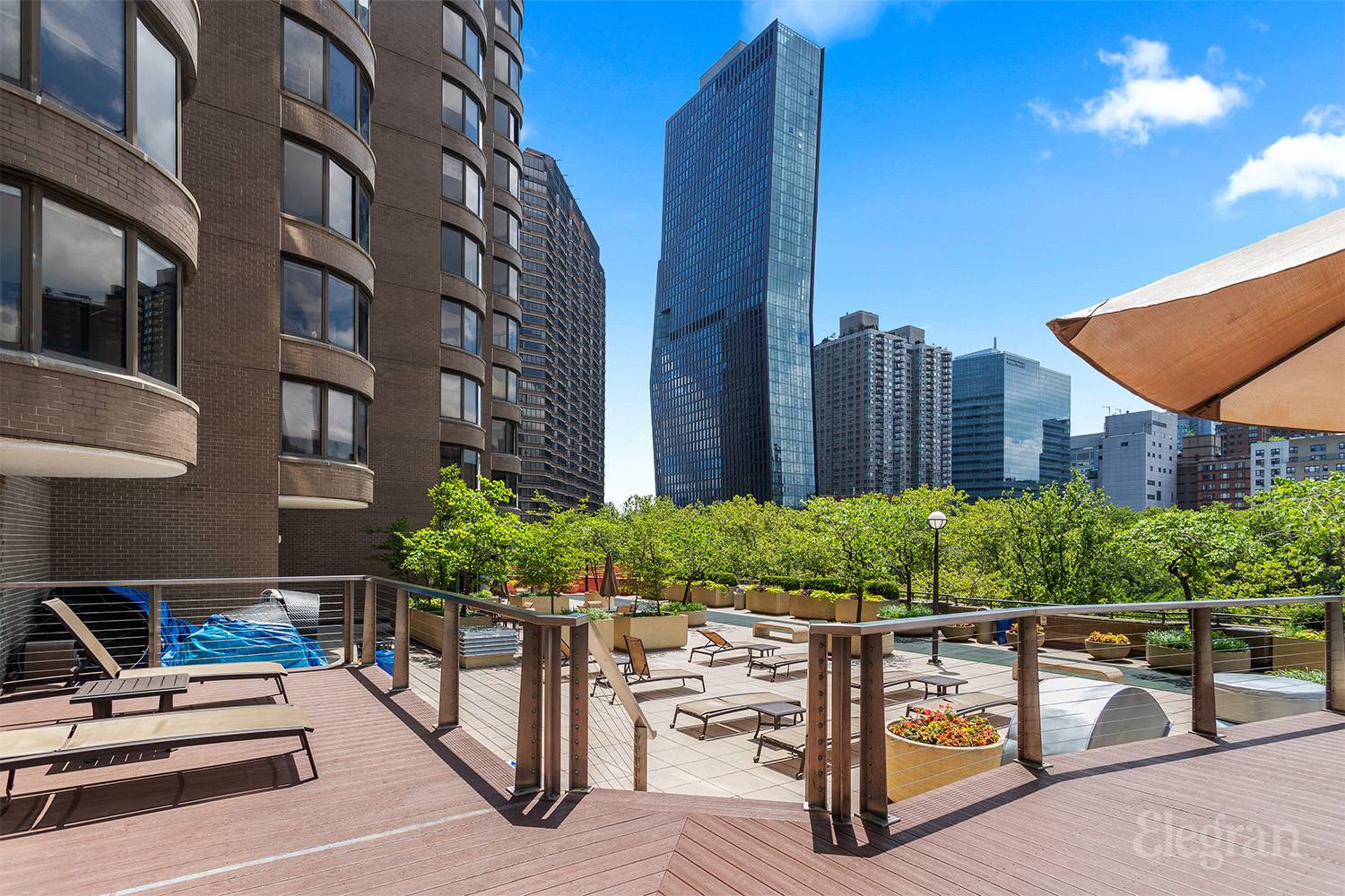 #20 photo, 330 E 38th Street, マンハッタン Murray Hill , NY 10016