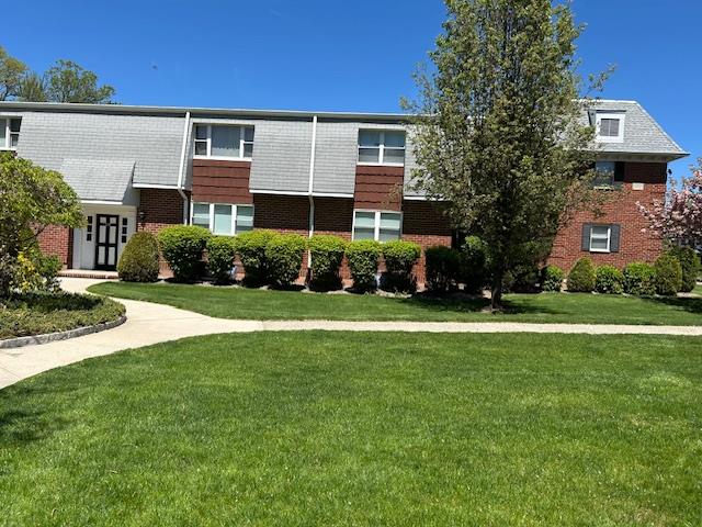 #1 photo, 110 Bon Aire Circle, Suffern , NY 10901