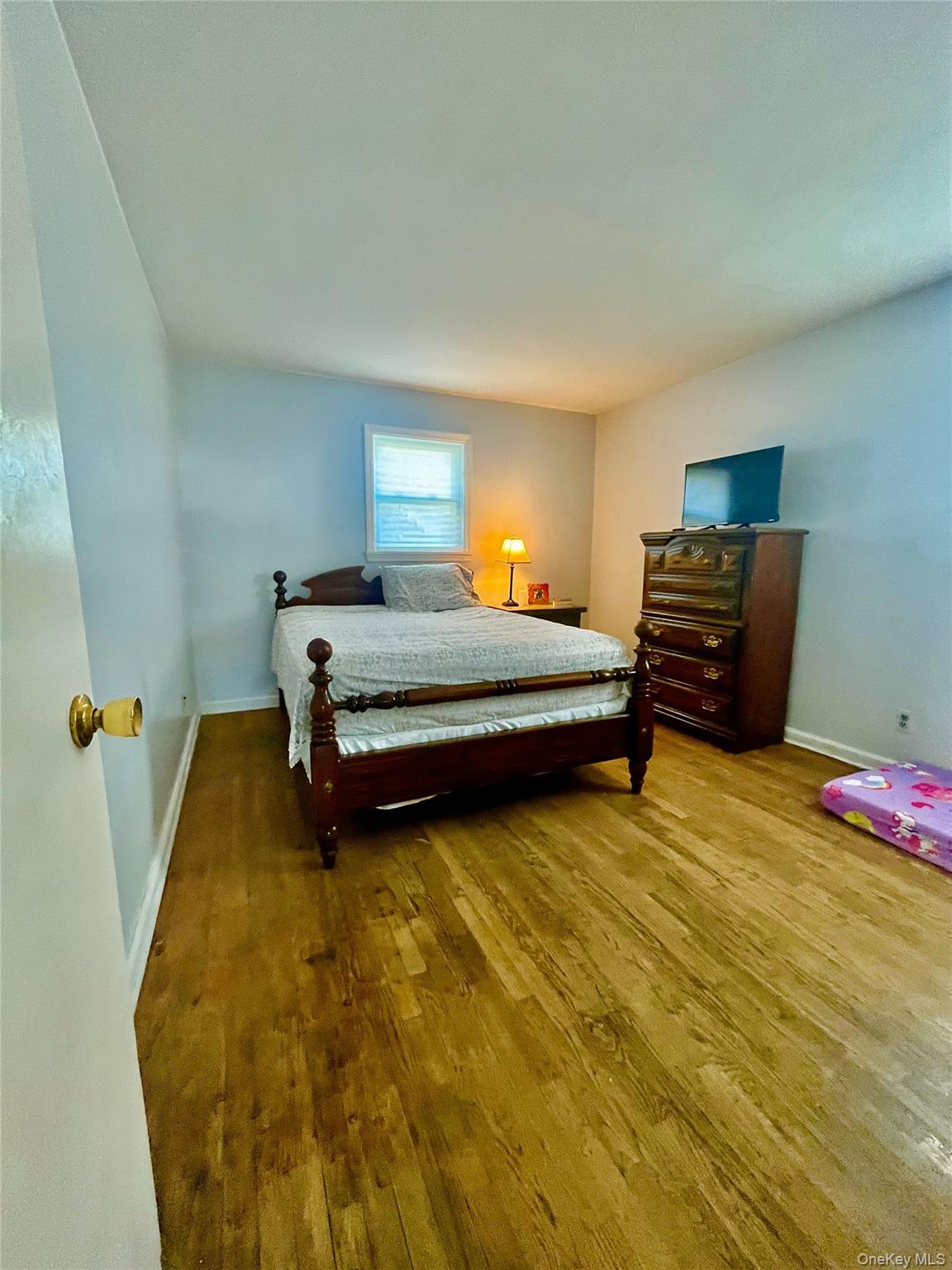 #7 photo, 2130 Hermany Avenue, Bronx , NY 10473