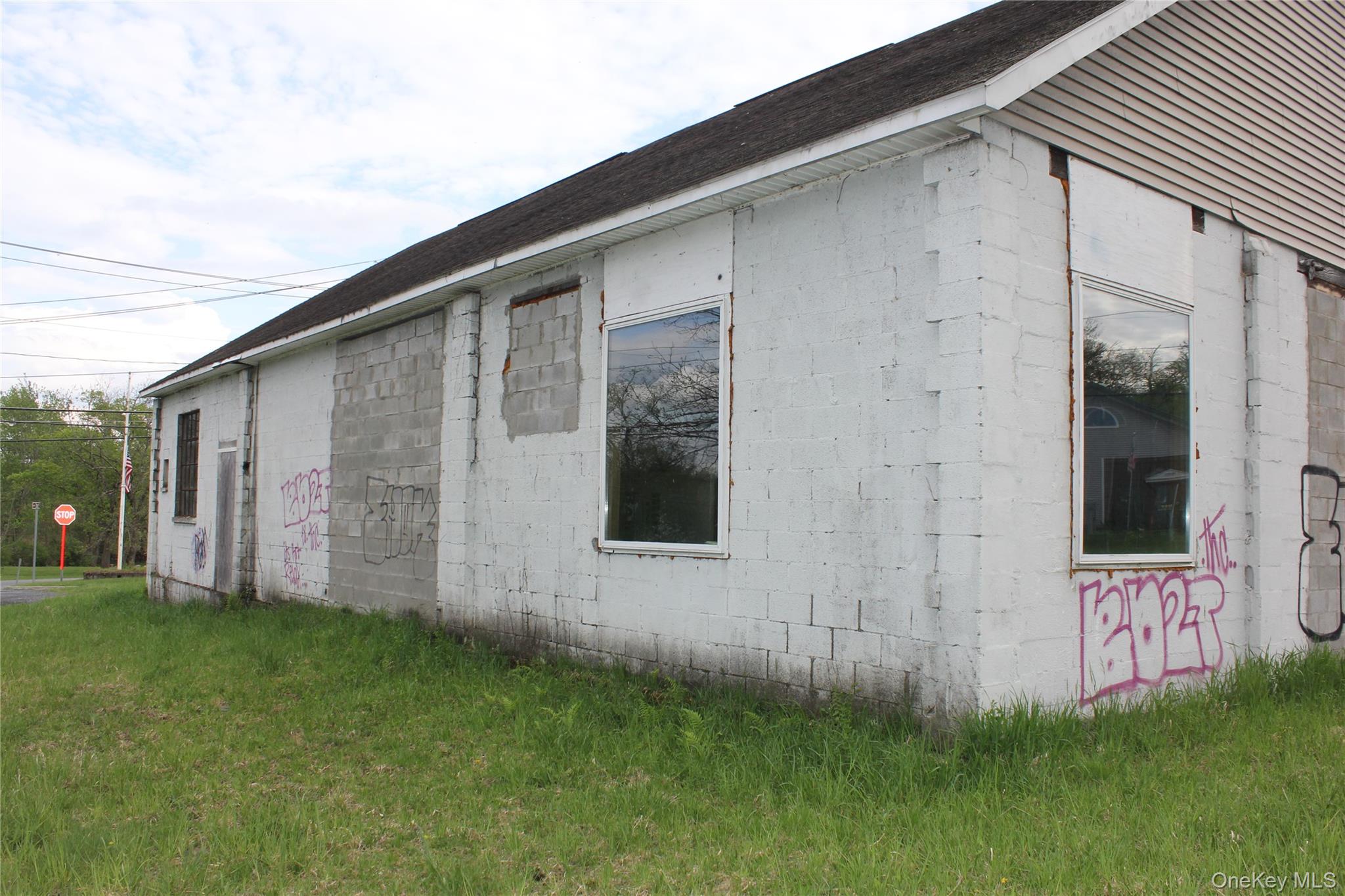 #12 photo, 850 Route 211, Middletown , NY 10940