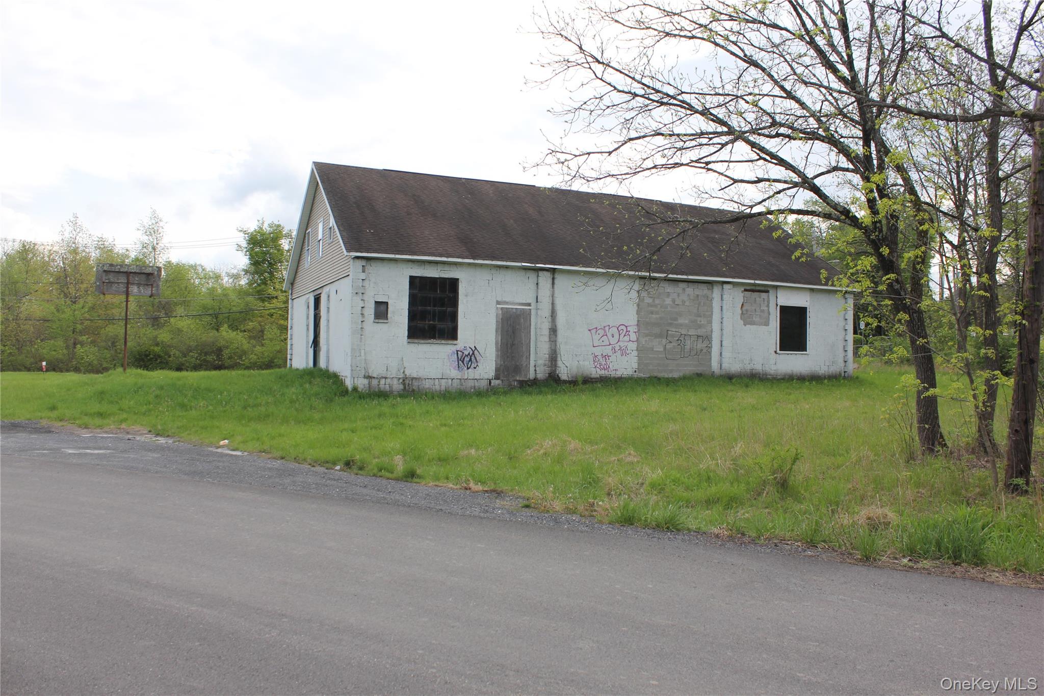 #7 photo, 850 Route 211, Middletown , NY 10940