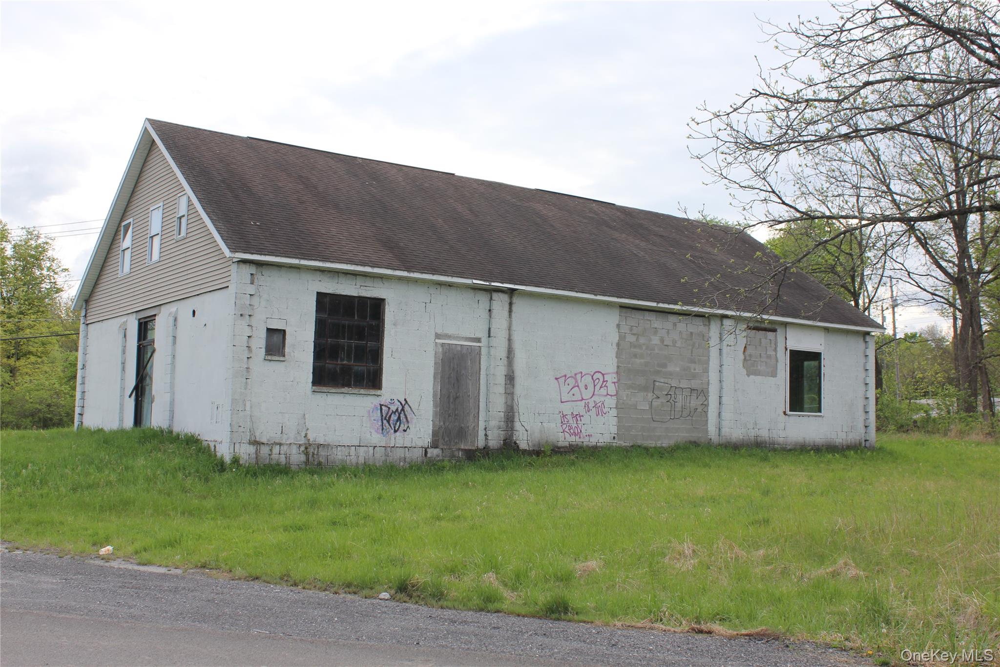 #8 photo, 850 Route 211, Middletown , NY 10940