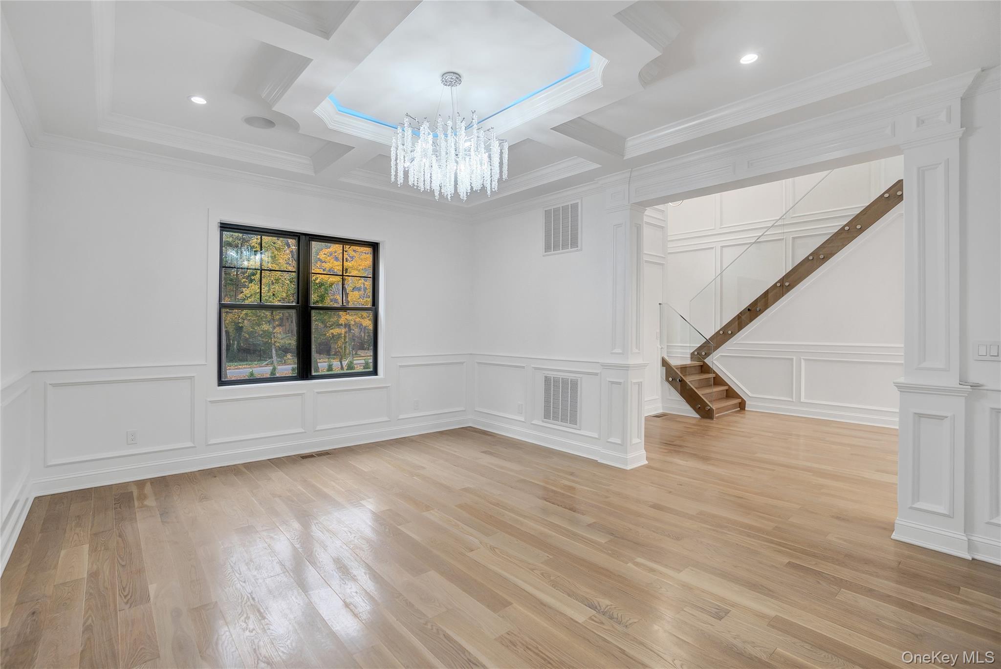 #18 photo, 412 Mill River Road, Oyster Bay , NY 11771