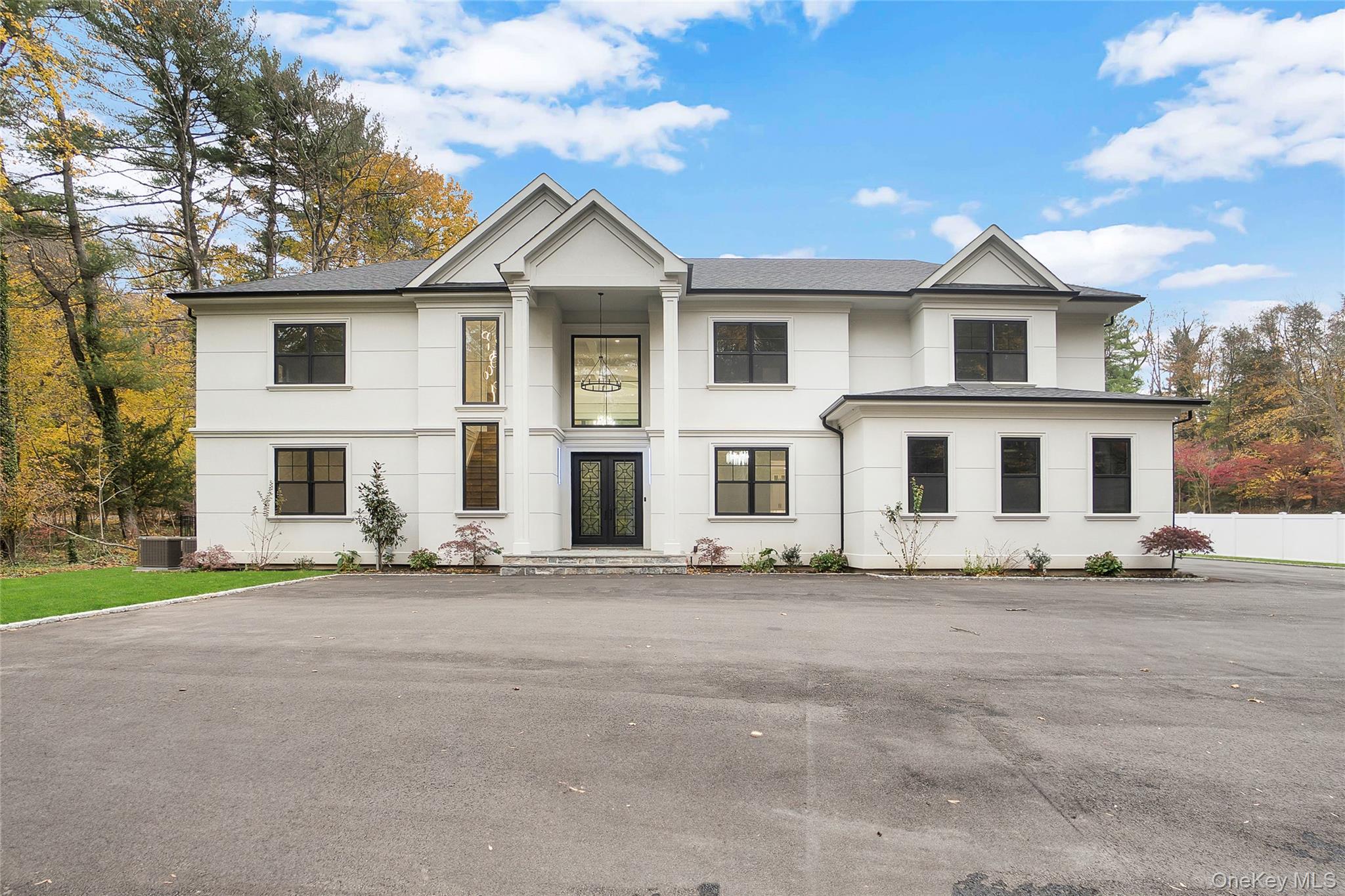 #2 photo, 412 Mill River Road, Oyster Bay , NY 11771