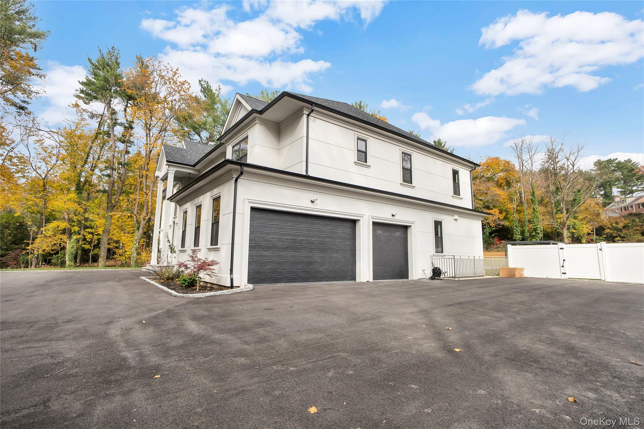 #3 photo, 412 Mill River Road, Oyster Bay , NY 11771