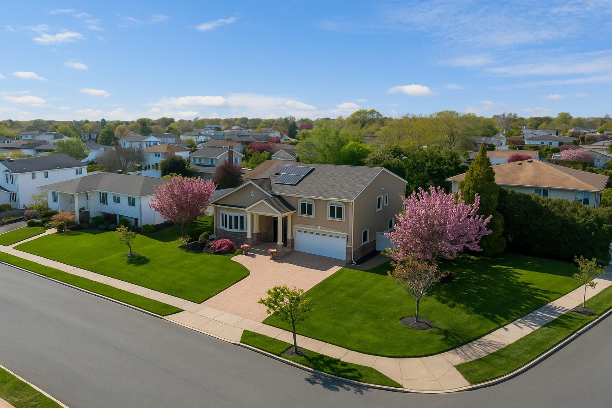 #2 photo, 2035 Sans Avenue, ナッソー郡 Merrick , NY 11566