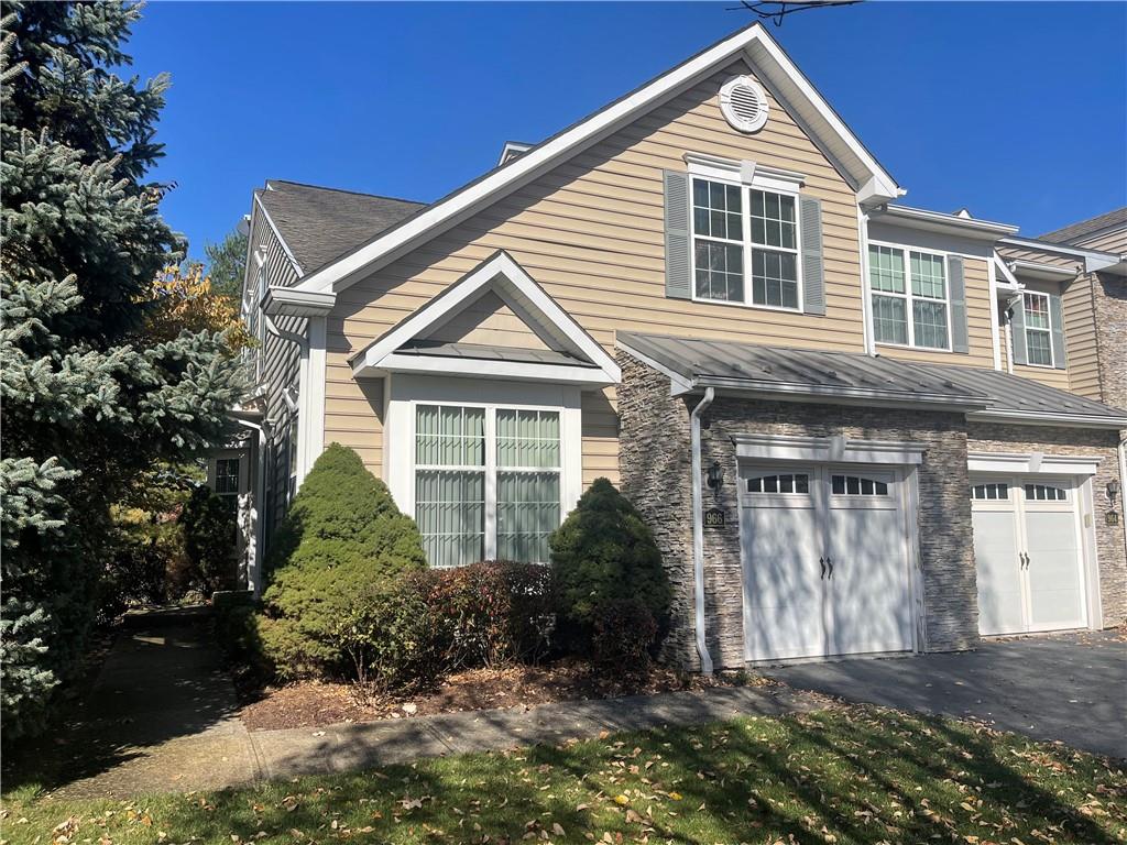 #1 photo, 966 Huntington Drive, Fishkill , NY 12524