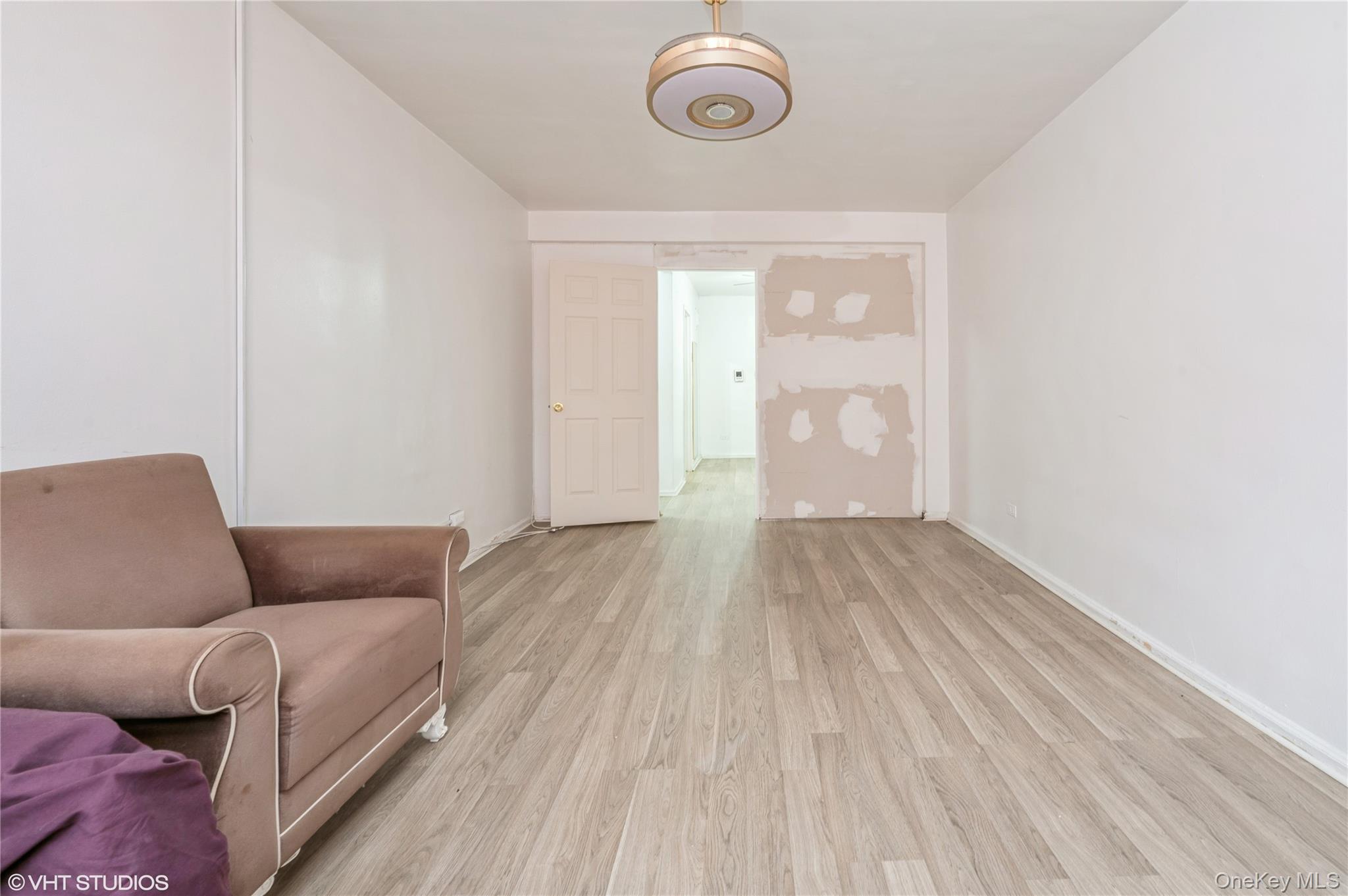 #11 photo, 745 E 231 Street, Bronx , NY 10466