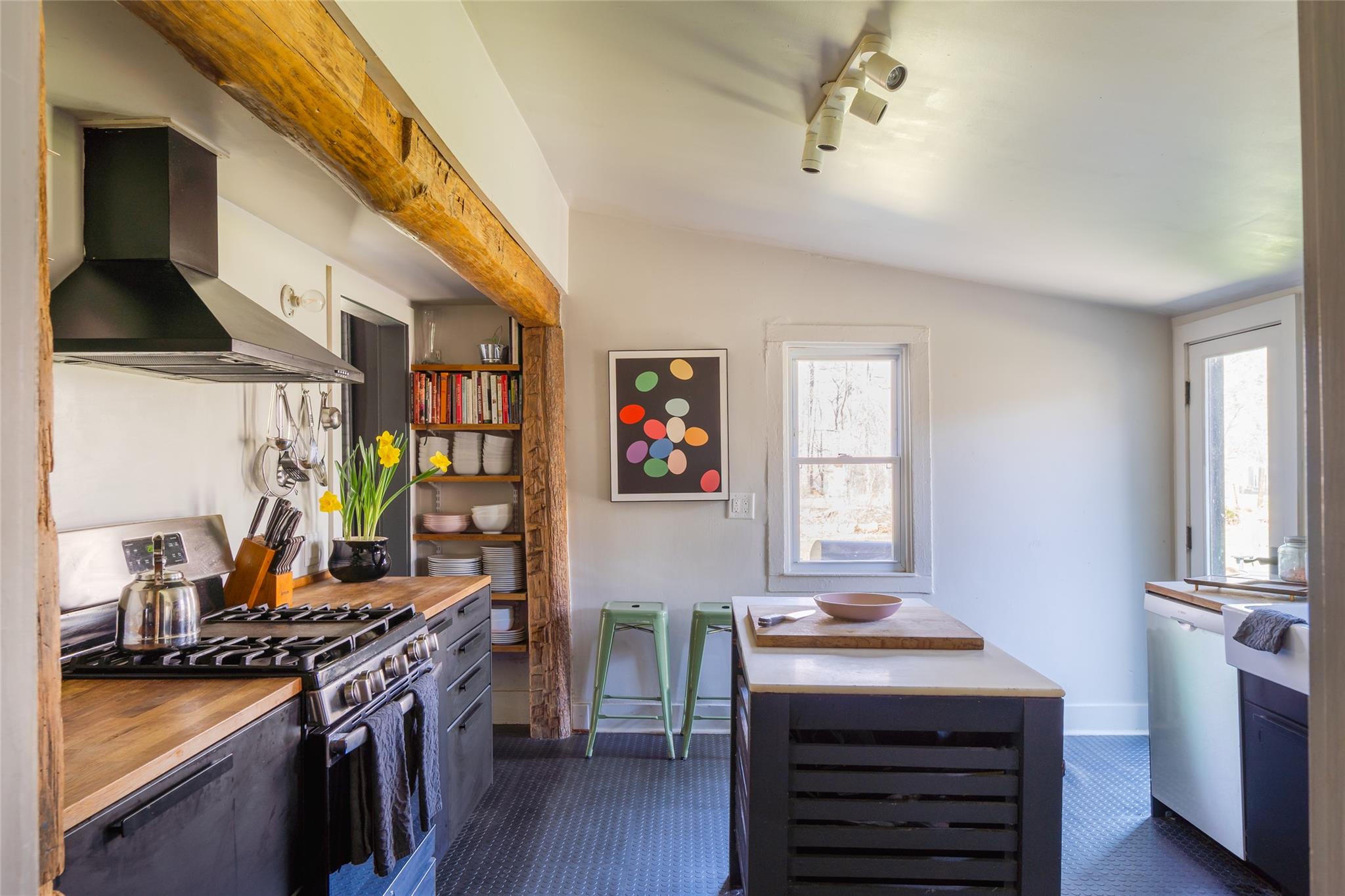 #9 photo, 2312 Rt-42, Hunter , NY 12452