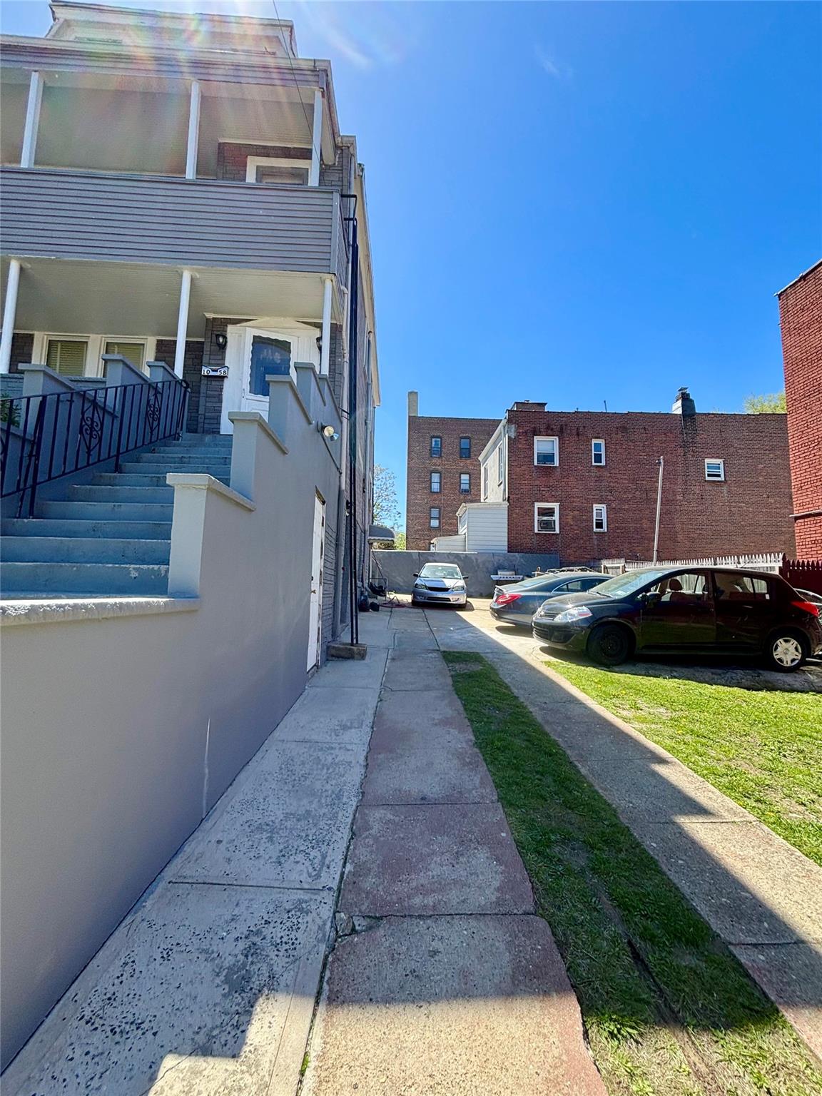 #2 photo, 1058 Burke Avenue, Bronx , NY 10469