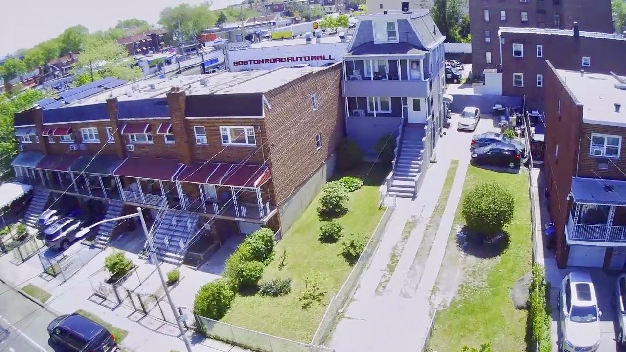 #9 photo, 1058 Burke Avenue, Bronx , NY 10469