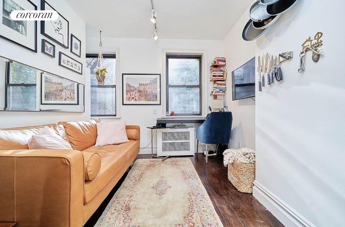 #1 photo, 226 W 13TH Street, West Village , NY 10011