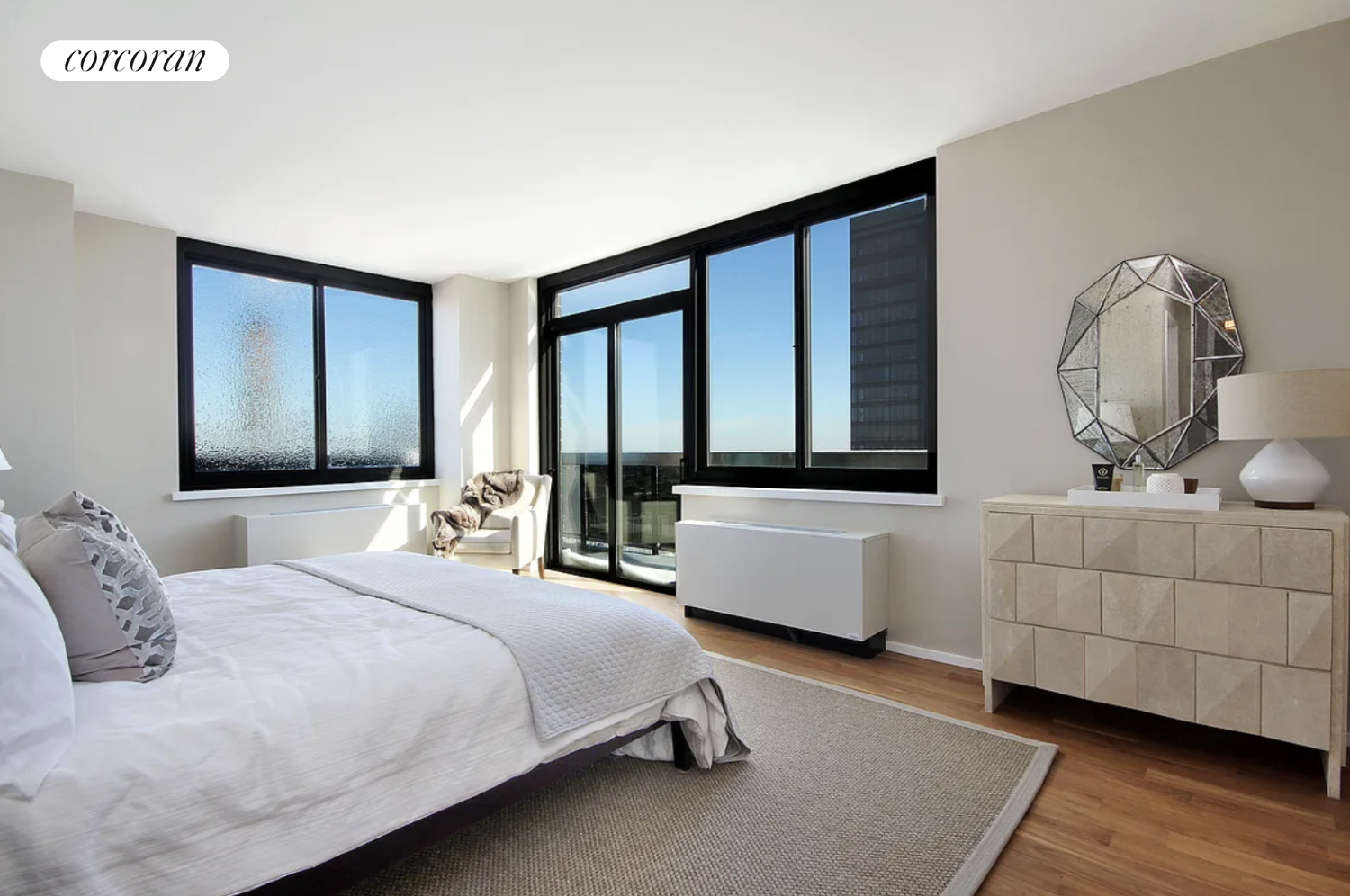 #4 photo, 515 E 72ND Street, マンハッタン Lenox Hill , NY 10021