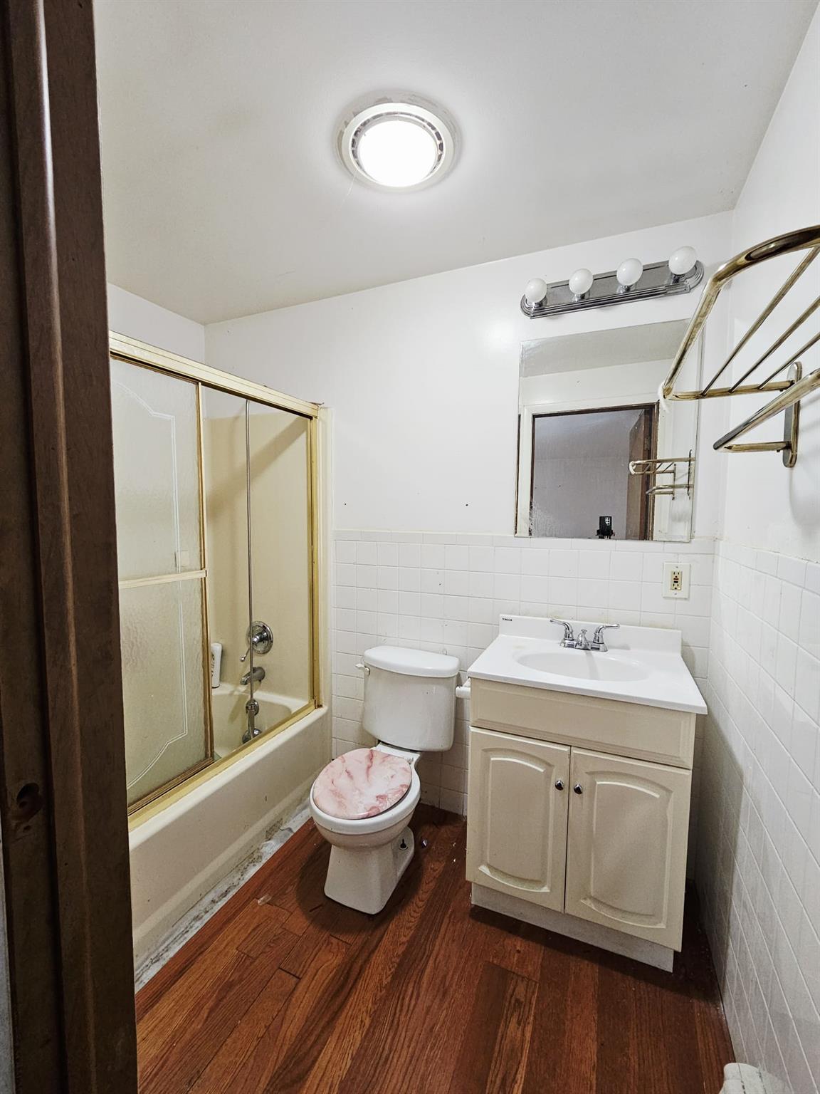 #14 photo, 30 Cabot Avenue, Elmsford , NY 10523