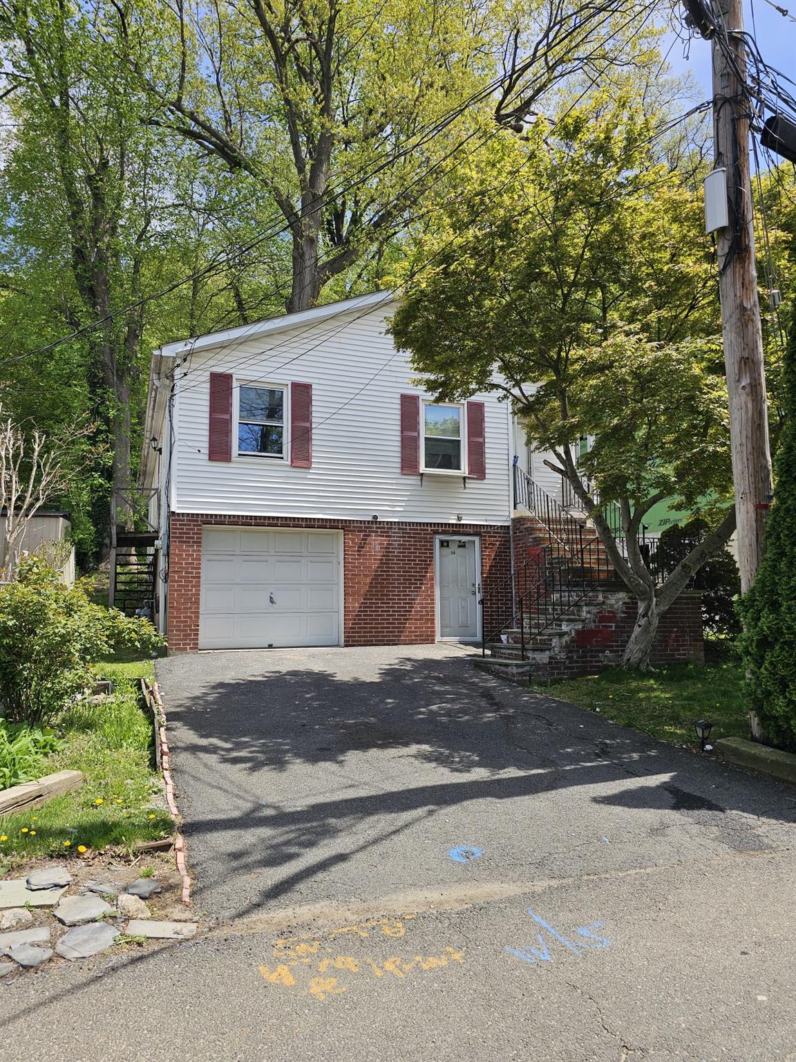 #2 photo, 30 Cabot Avenue, Elmsford , NY 10523