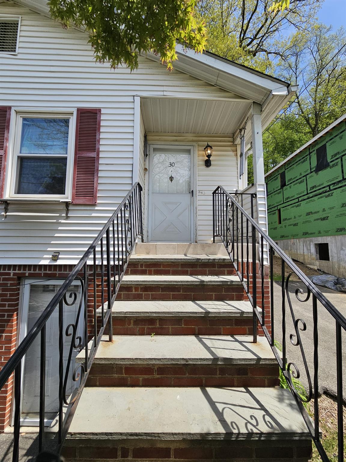 #3 photo, 30 Cabot Avenue, Elmsford , NY 10523