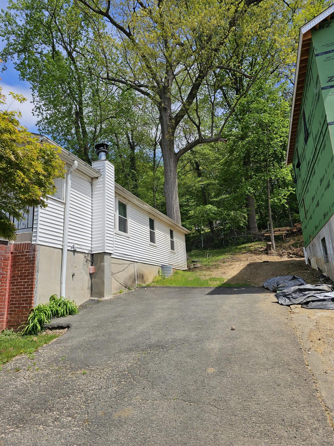 #4 photo, 30 Cabot Avenue, Elmsford , NY 10523