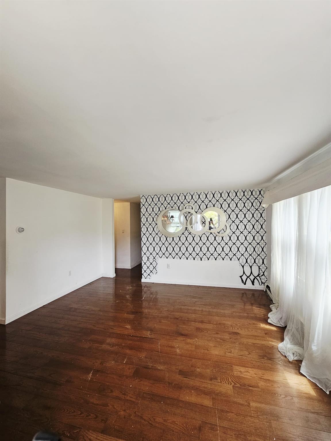 #6 photo, 30 Cabot Avenue, Elmsford , NY 10523