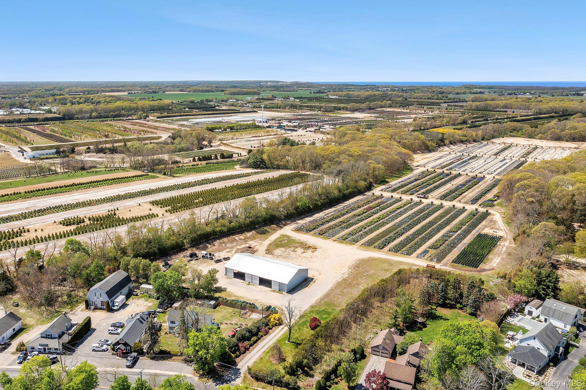 #3 photo, 935 Franklinville Road, サフォーク郡 Laurel , NY 11948