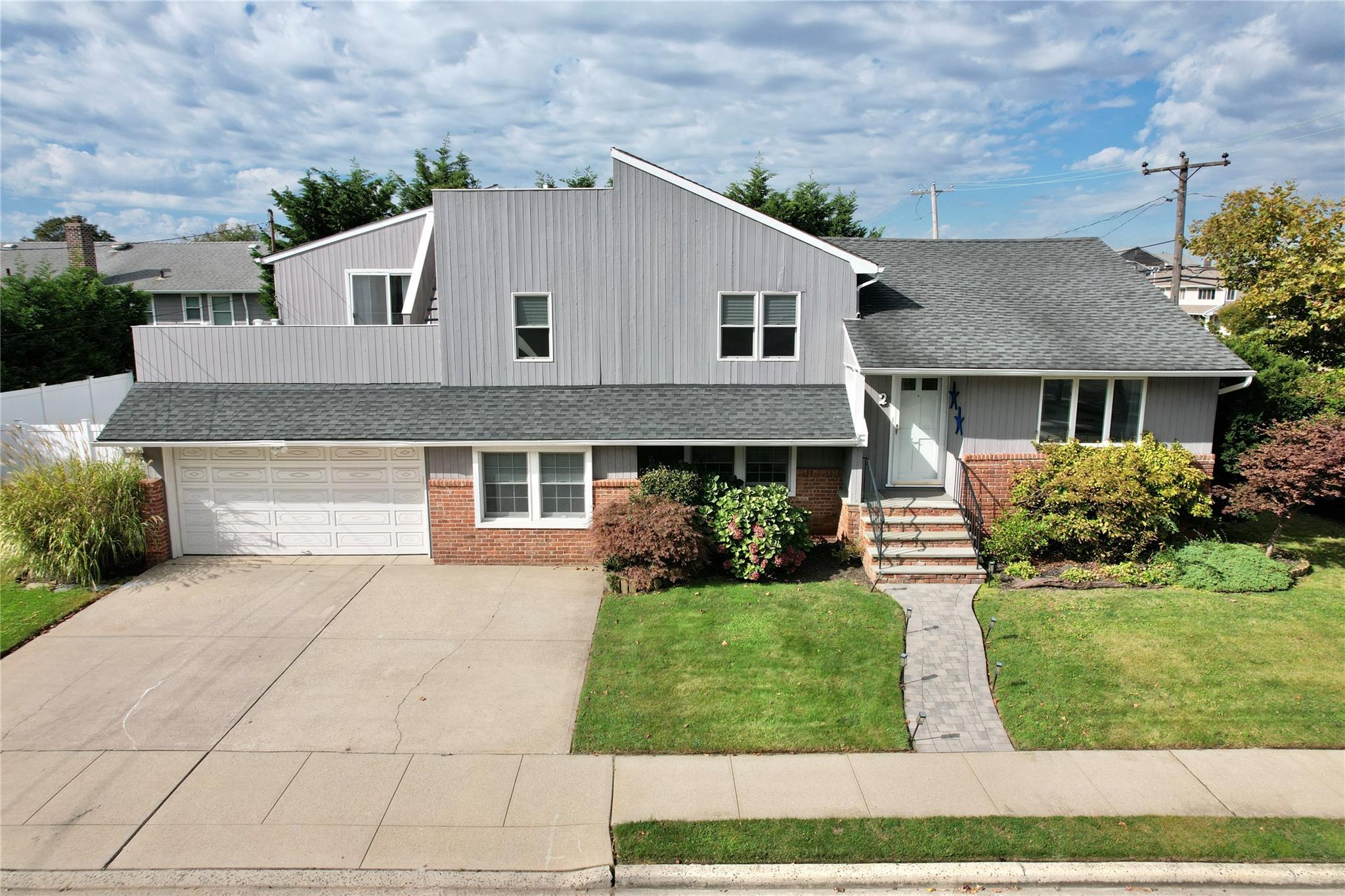 #1 photo, 2 Biarritz Street, Long Beach , NY 11561