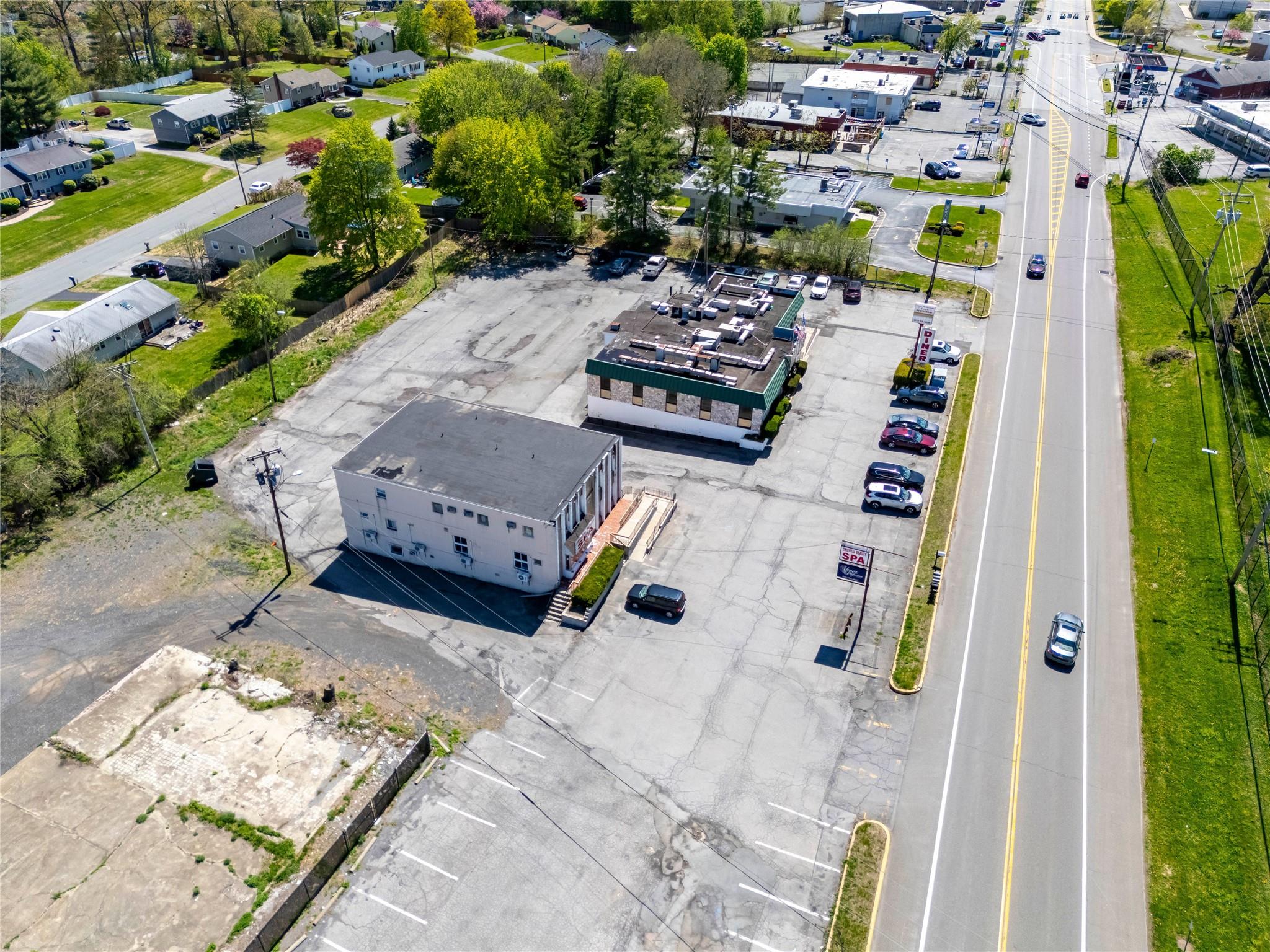 #17 photo, 351 Windsor Highway, New Windsor , NY 12553