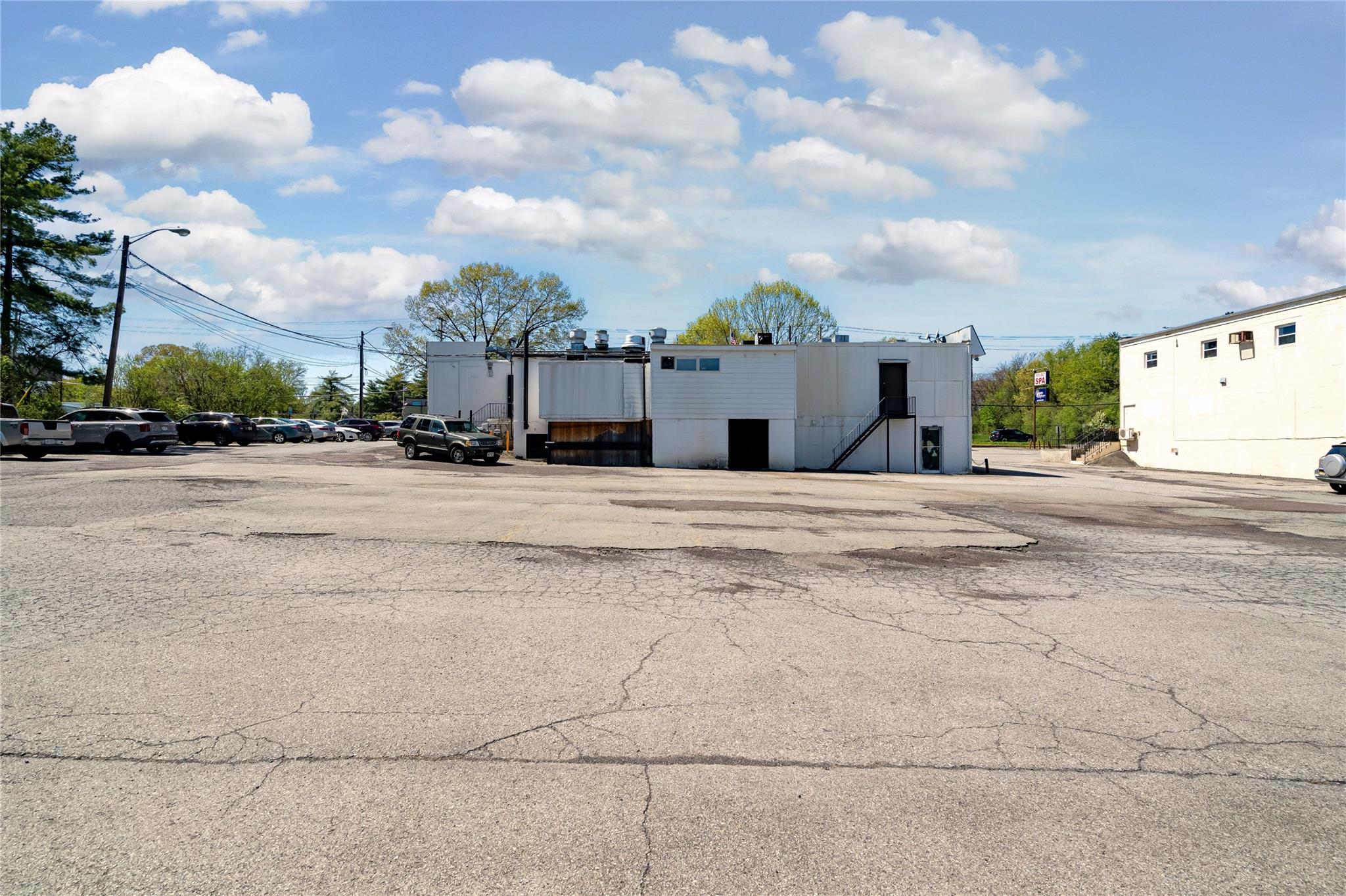 #20 photo, 351 Windsor Highway, New Windsor , NY 12553