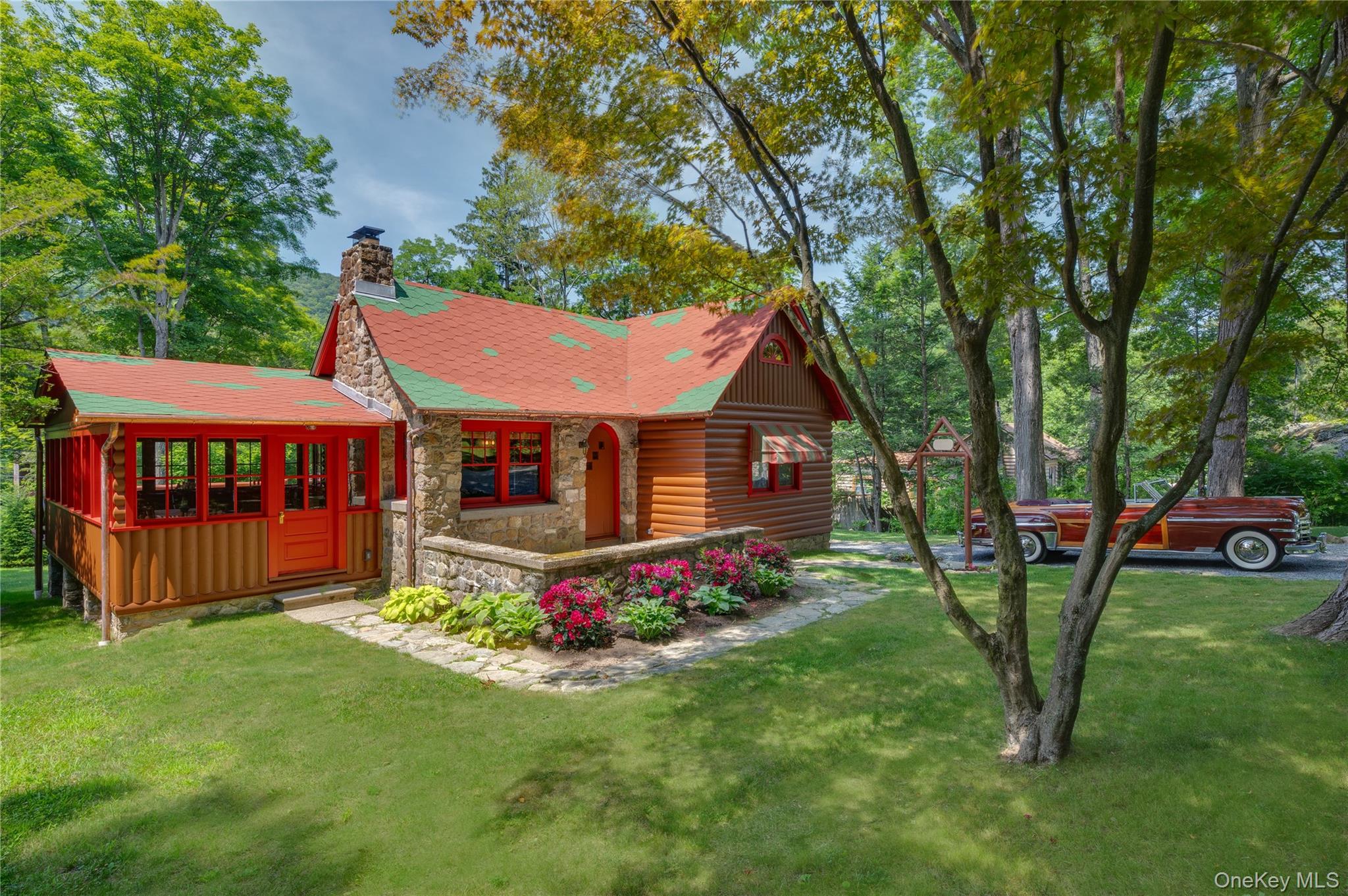 #2 photo, 16 Locust Drive, Cold Spring , NY 10516