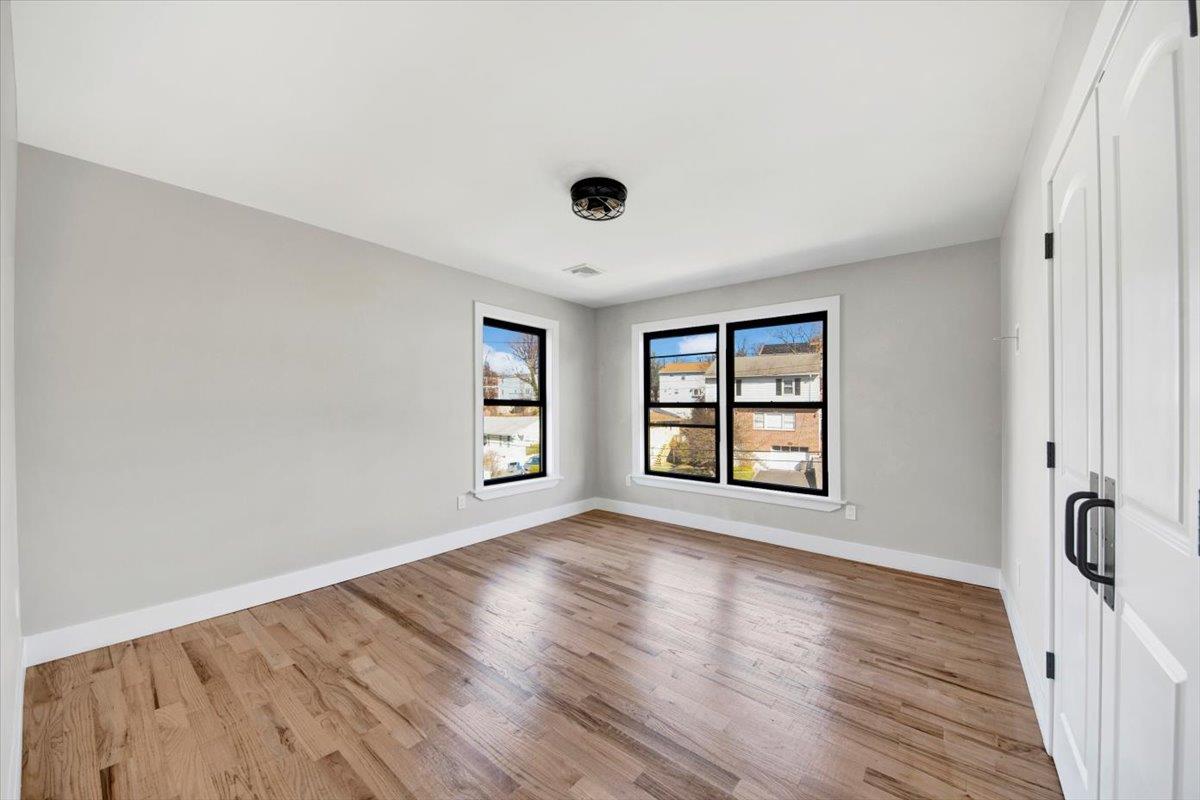 #7 photo, 169 Bretton Road, Yonkers , NY 10710