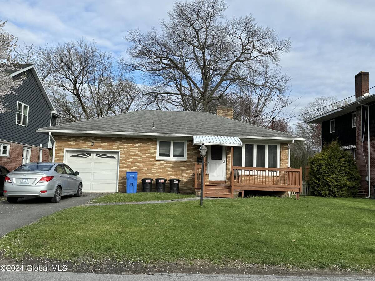 #1 photo, 92 Daytona Avenue, Albany , NY 12203