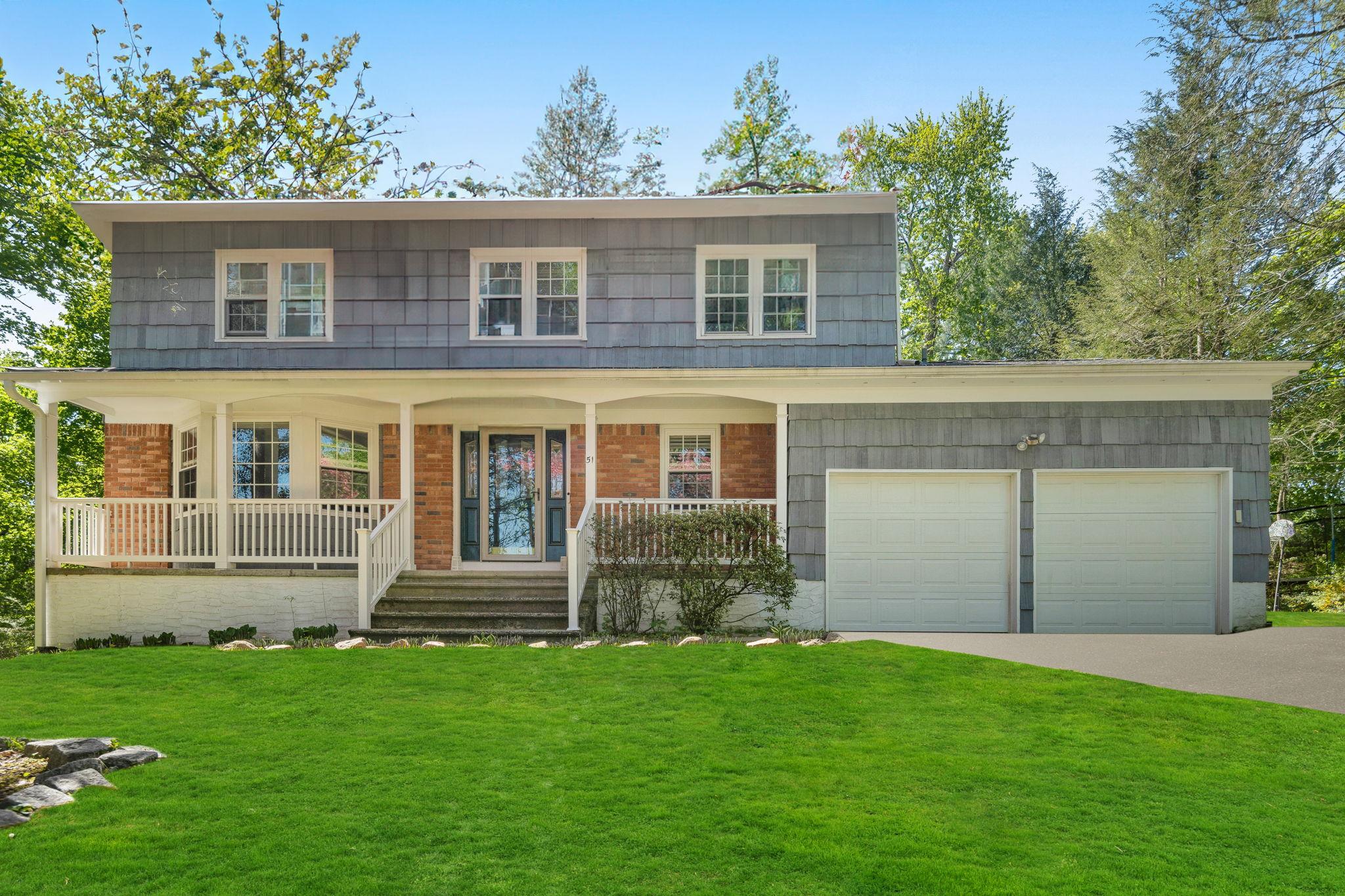 #1 photo, 51 E Ridge Lane, Mount Kisco , NY 10549