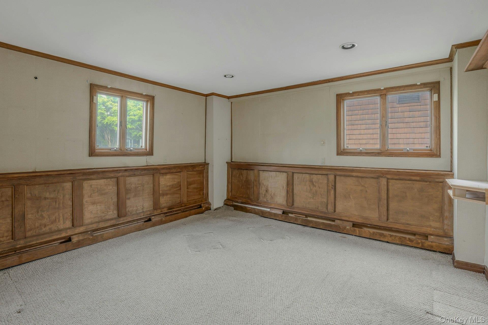 #13 photo, 43 Floyd Place, ناسو East Norwich , NY 11732