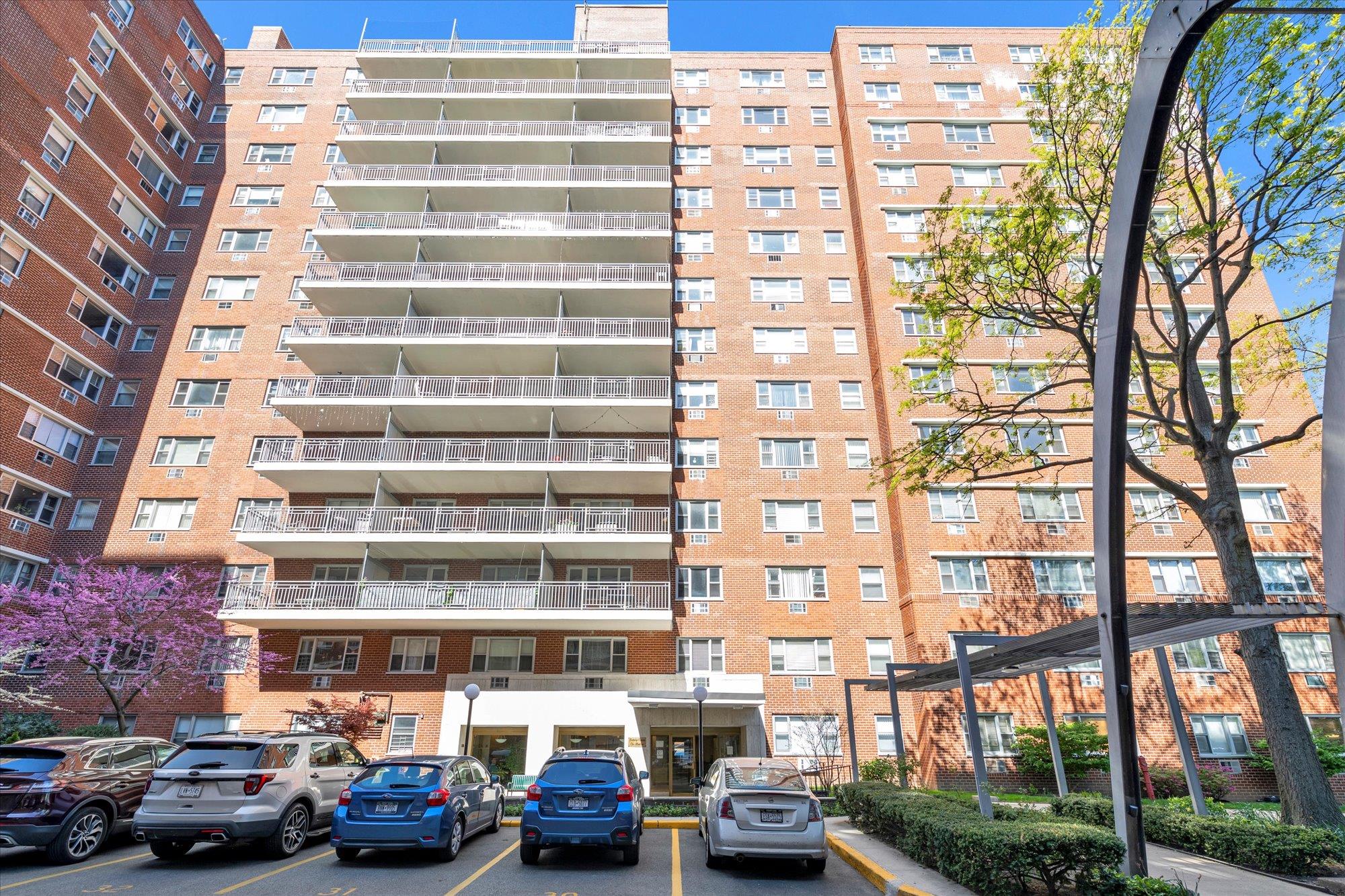 #14 photo, 52-30 39 Drive, クイーンズ区 Woodside , NY 11377