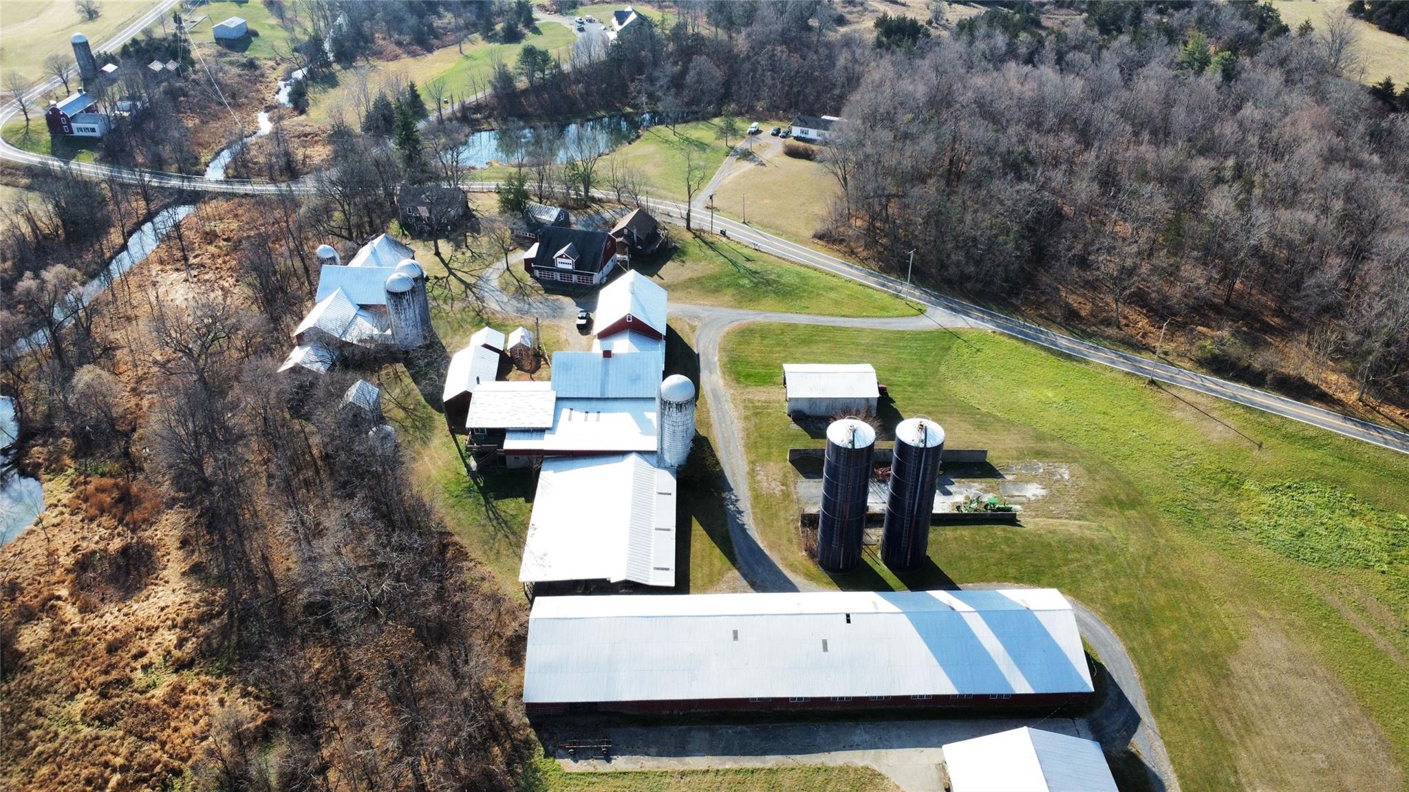 #4 photo, 274 Fingar Road, Hudson , NY 12534