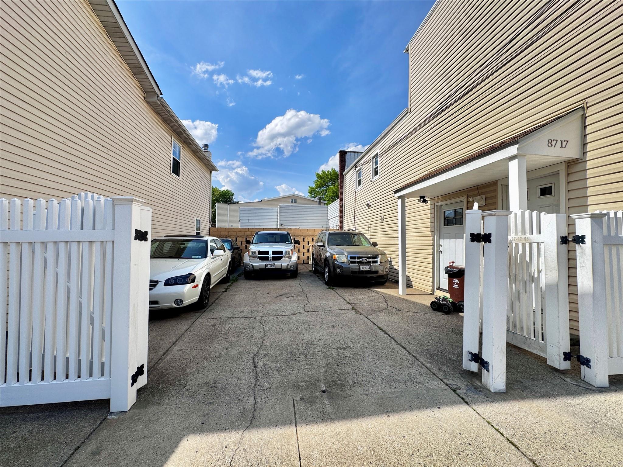 #15 photo, 87-17 95th Ave, クイーンズ区 Ozone Park , NY 11416