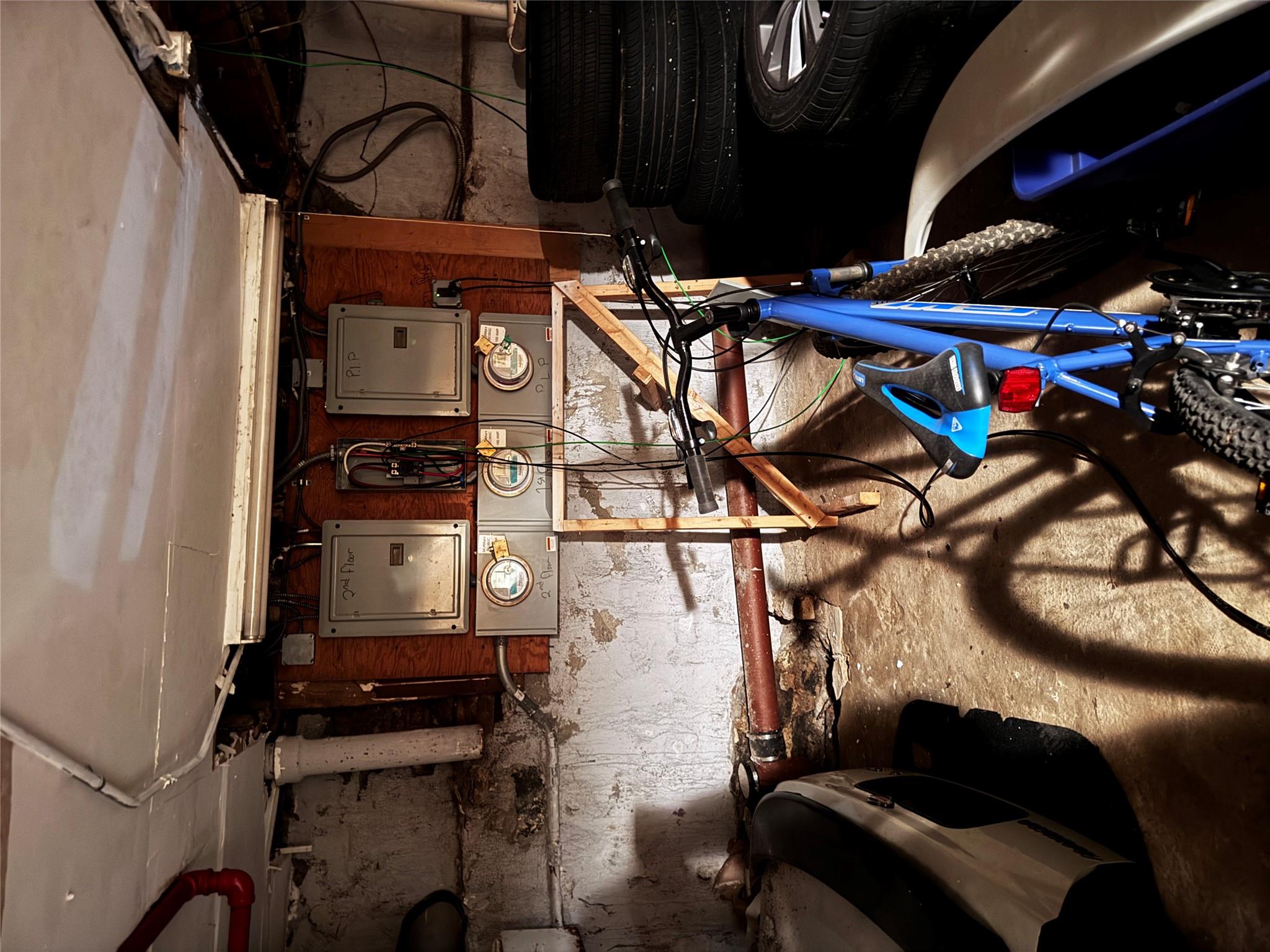 #17 photo, 87-17 95th Ave, クイーンズ区 Ozone Park , NY 11416