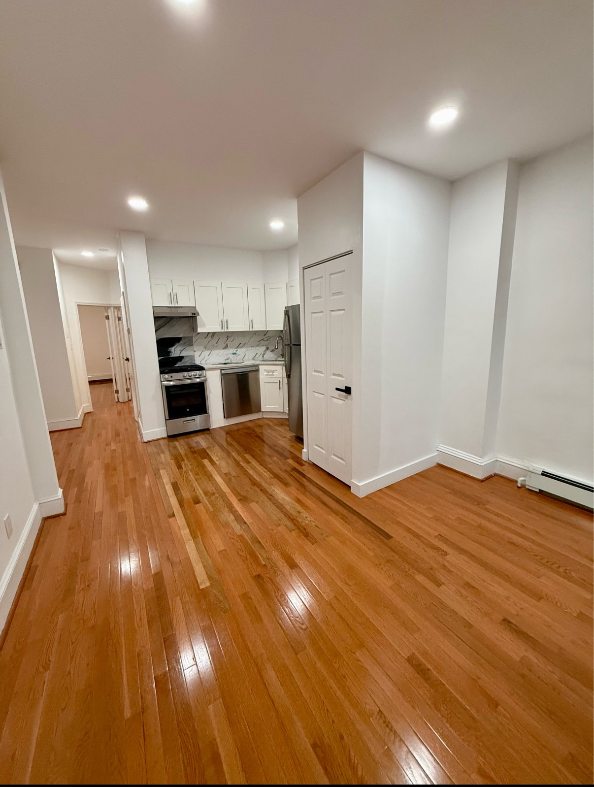 #4 photo, 571 Macdonough Street, #2, ブルックリン区 Bedford-Stuyvesant , NY 11233