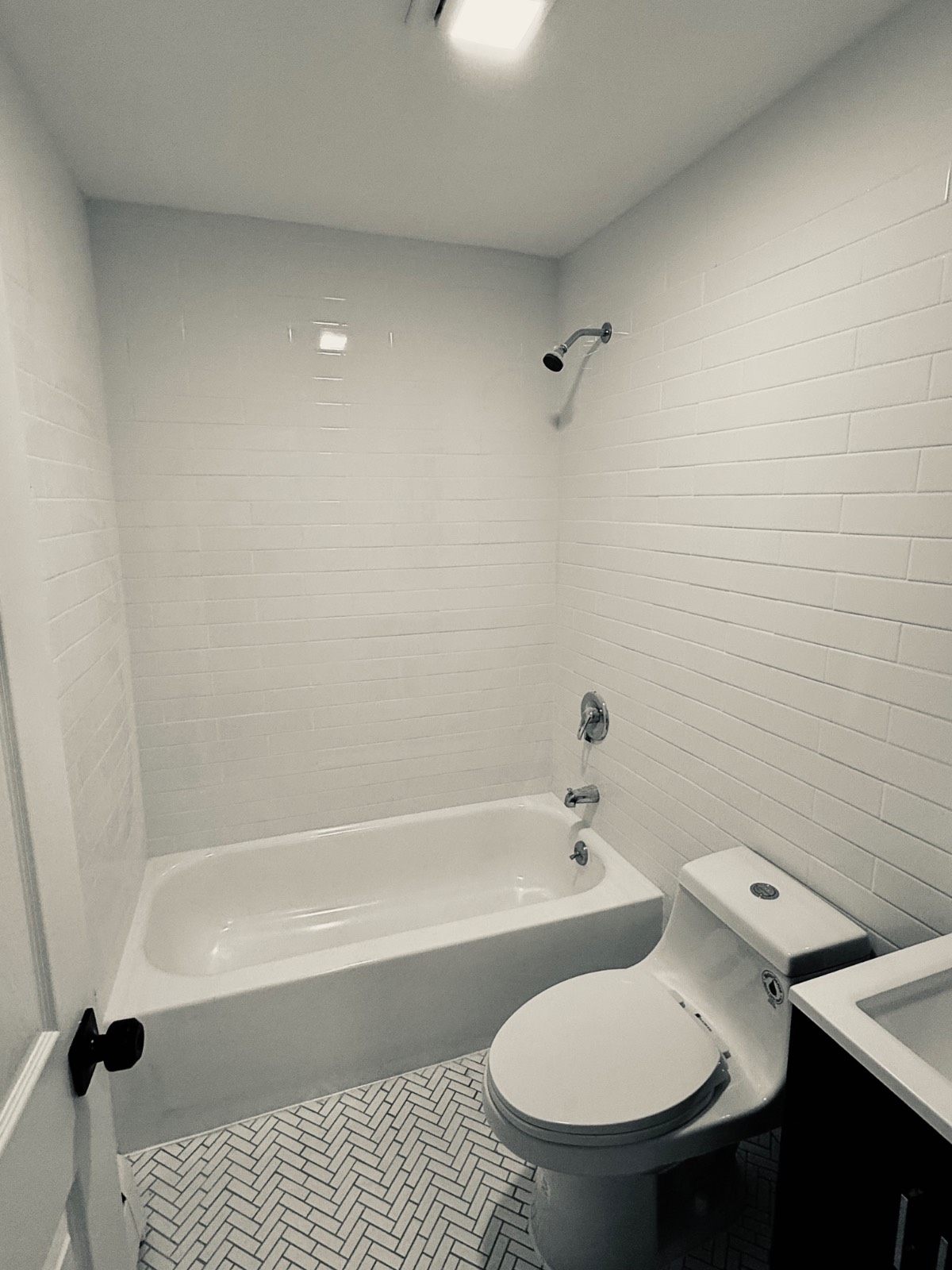 #8 photo, 571 Macdonough Street, #2, ブルックリン区 Bedford-Stuyvesant , NY 11233