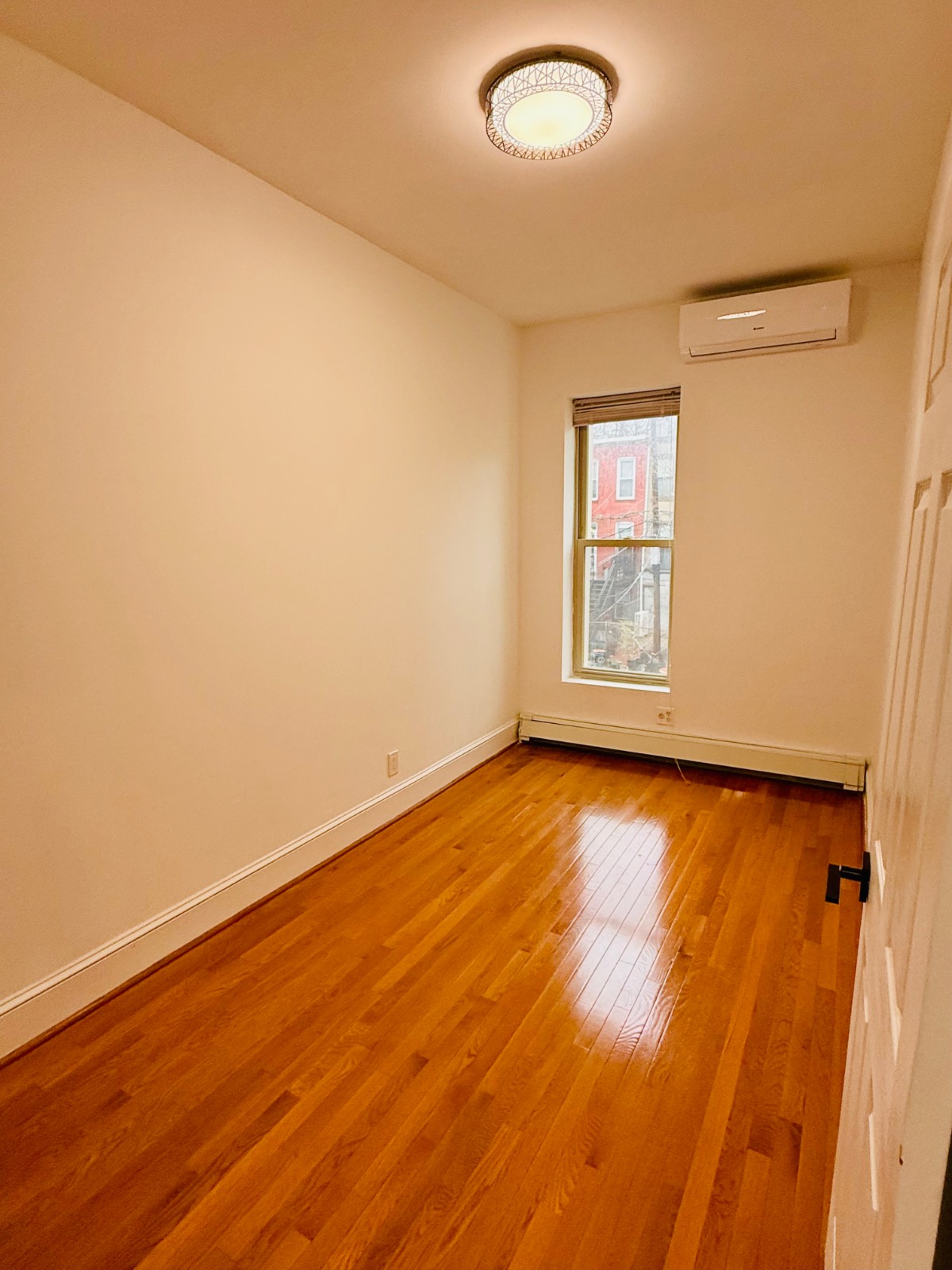 #9 photo, 571 Macdonough Street, #2, ブルックリン区 Bedford-Stuyvesant , NY 11233