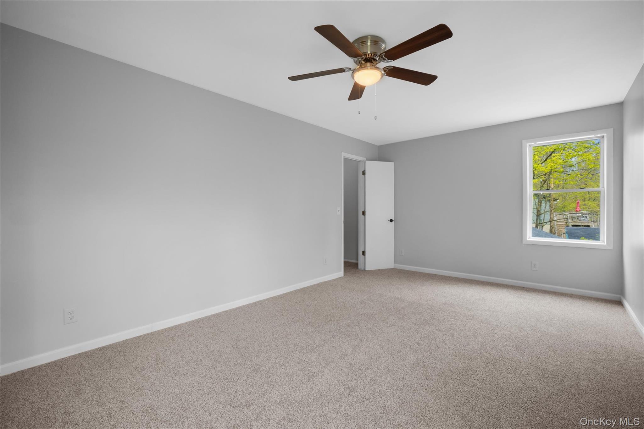 #18 photo, 122 Susan Drive, Poughquag , NY 12570