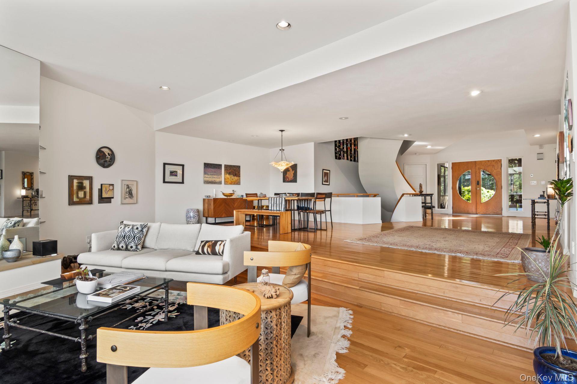 #11 photo, 6 Lady Jane's Way, サフォーク郡 Northport , NY 11768