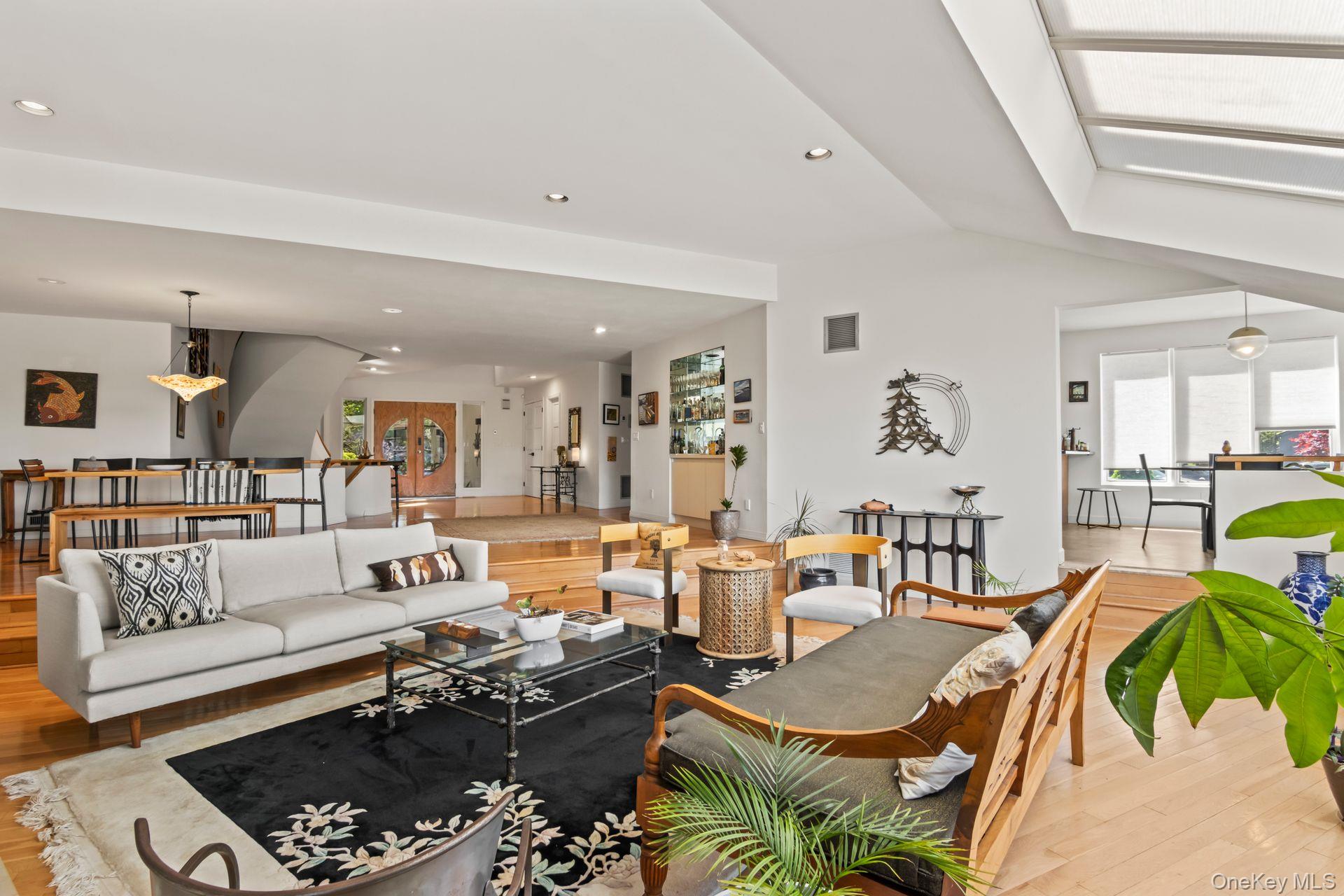 #15 photo, 6 Lady Jane's Way, サフォーク郡 Northport , NY 11768