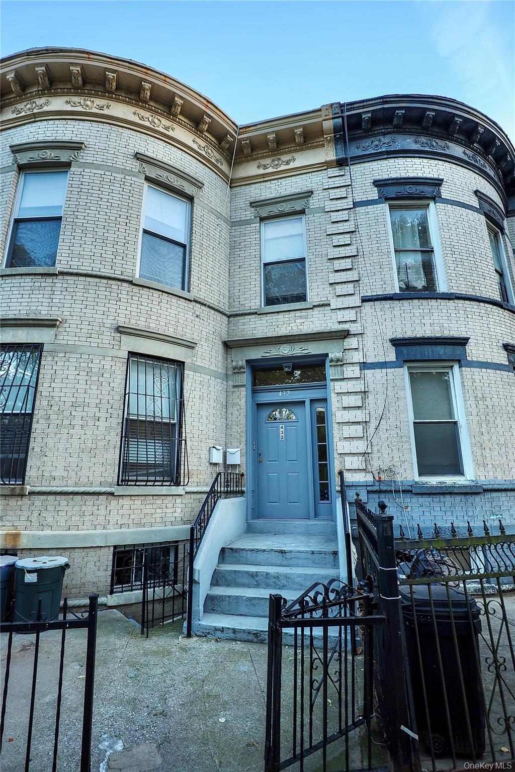 #1 photo, 432 Jamaica Avenue, Brooklyn , NY 11207