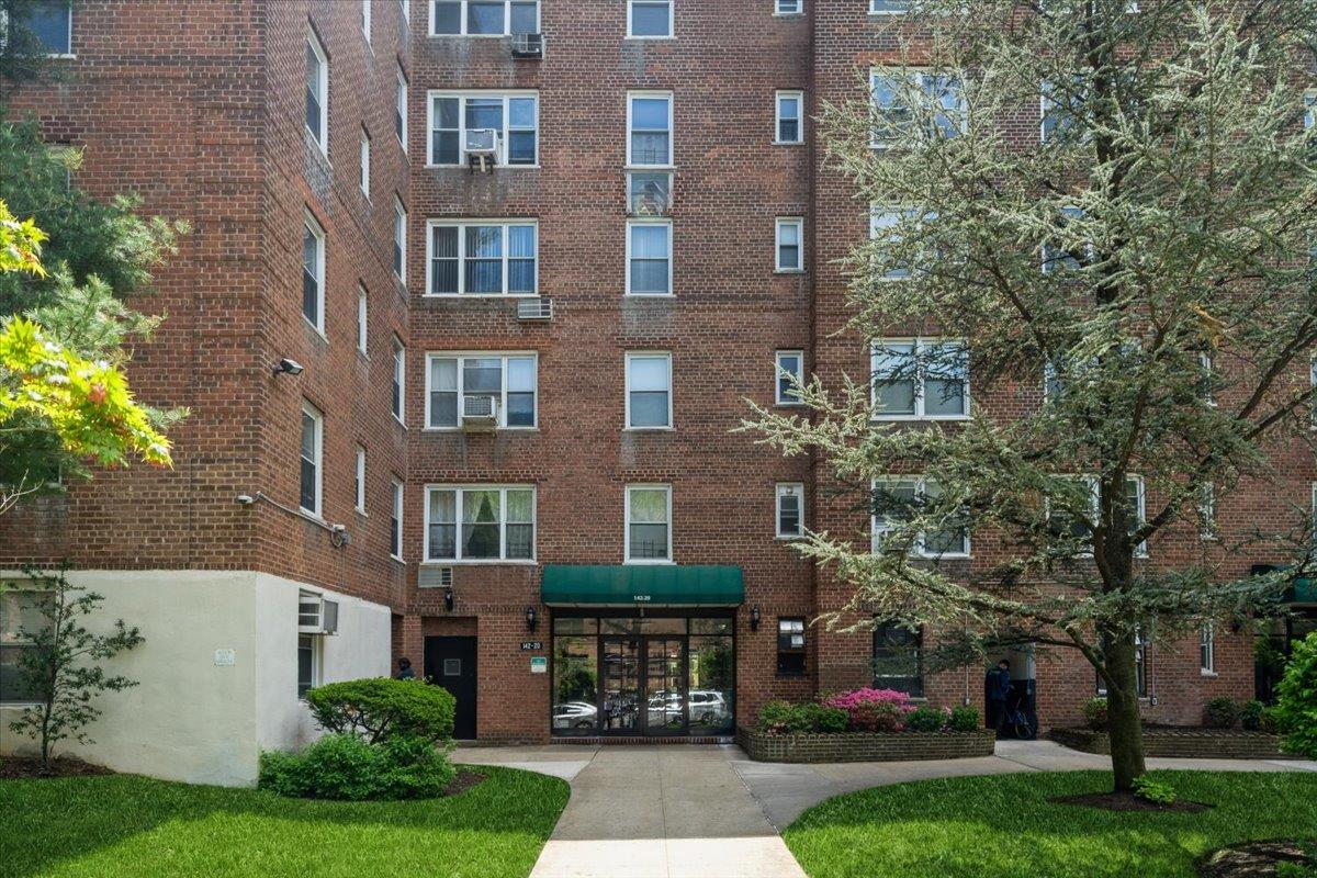 #1 photo, 142-20 26th Ave, Flushing , NY 11354