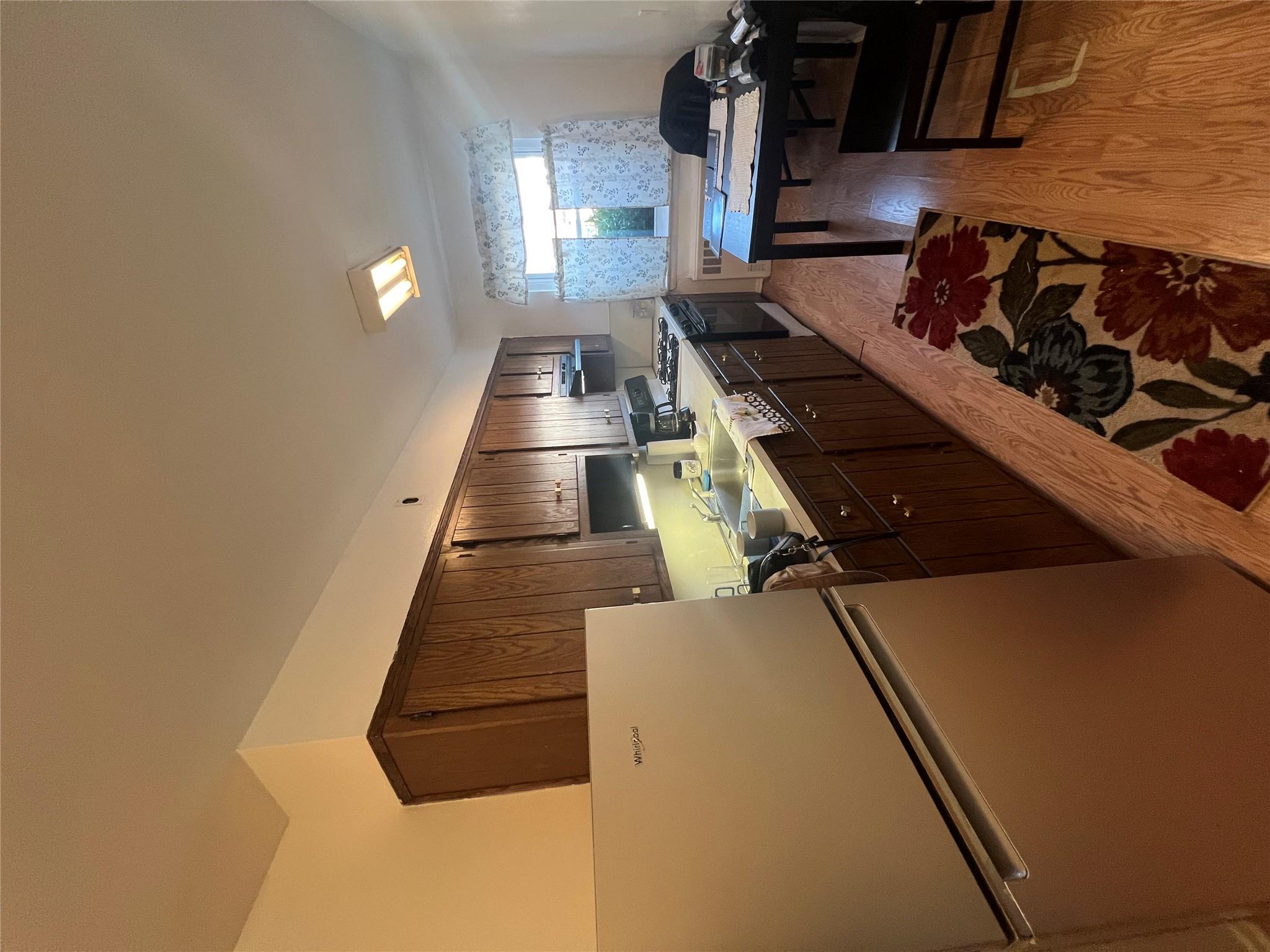 #4 photo, 41-20 210 Street, クイーンズ区 Bayside , NY 11361